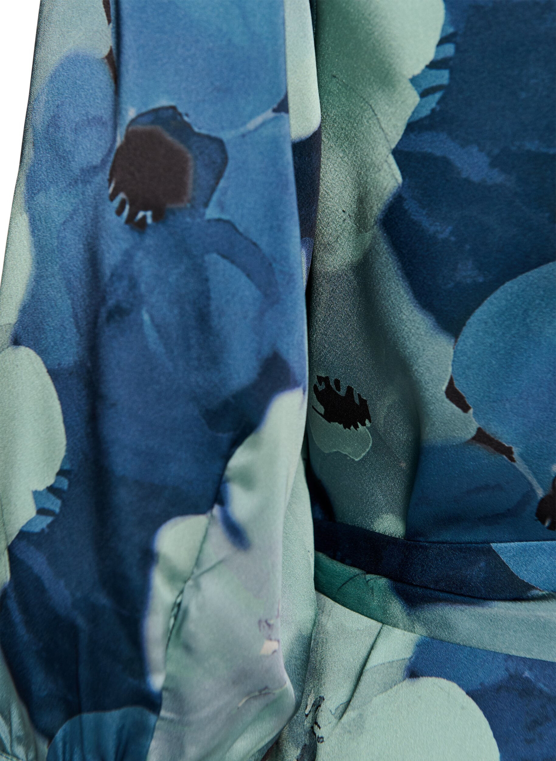 Zizzi Robe portefeuille &agrave; imprim&eacute; floral et manches 3/4, Mixed colours, Packshot image number 3