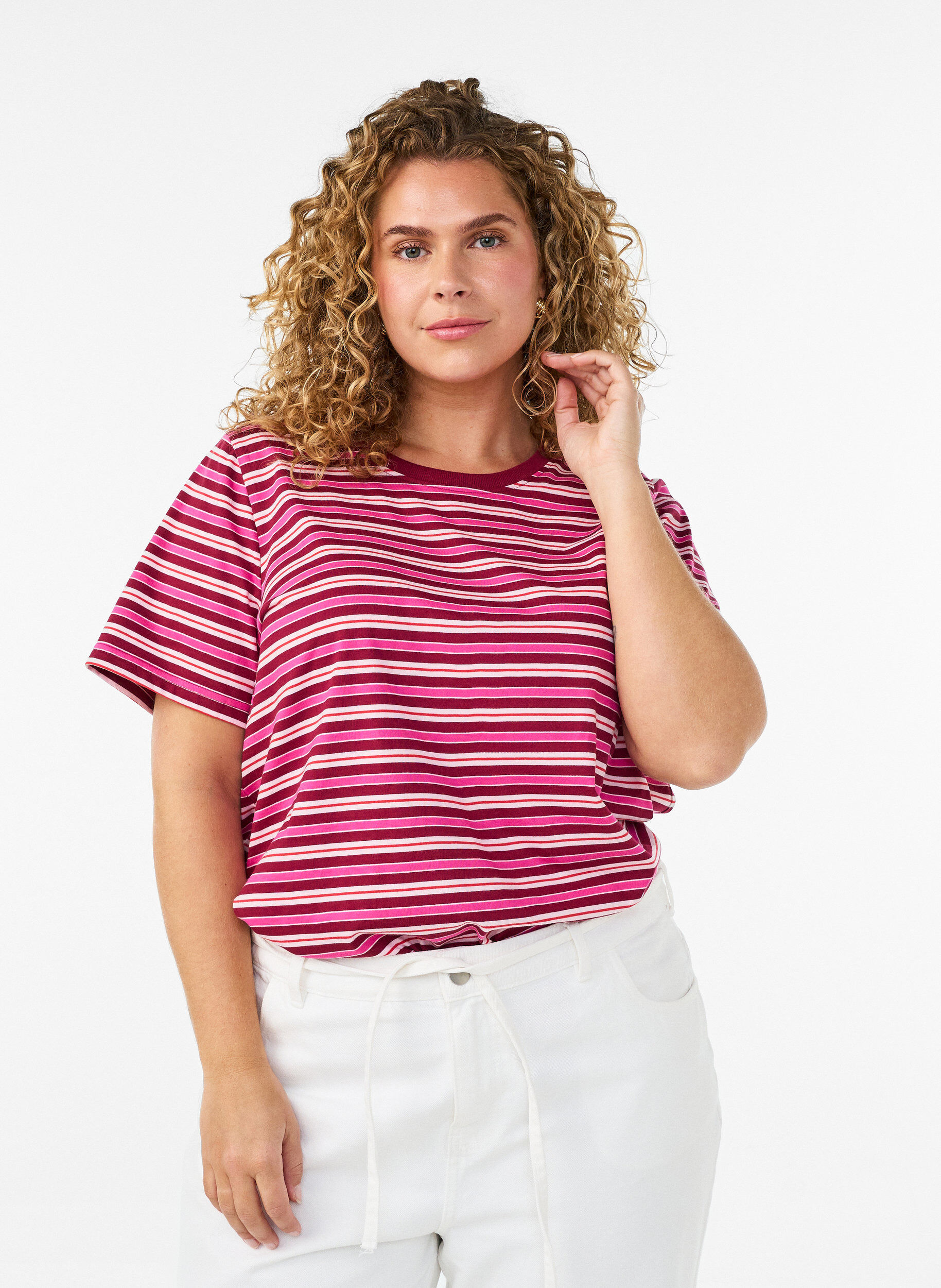 ZizziT-shirt &agrave; rayures en coton bio, Rouge, Model image number 0