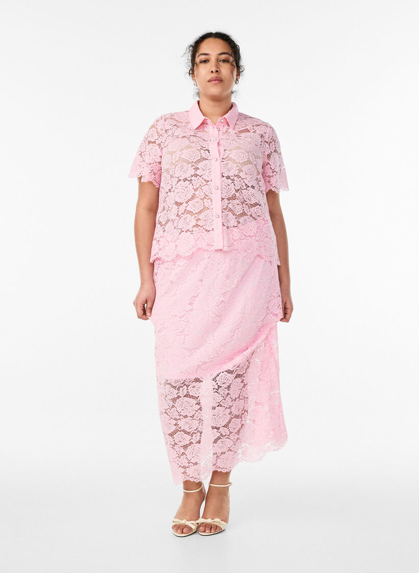 Chemisier en dentelle avec boutons perl&eacute;s, Rose, Model image number 1