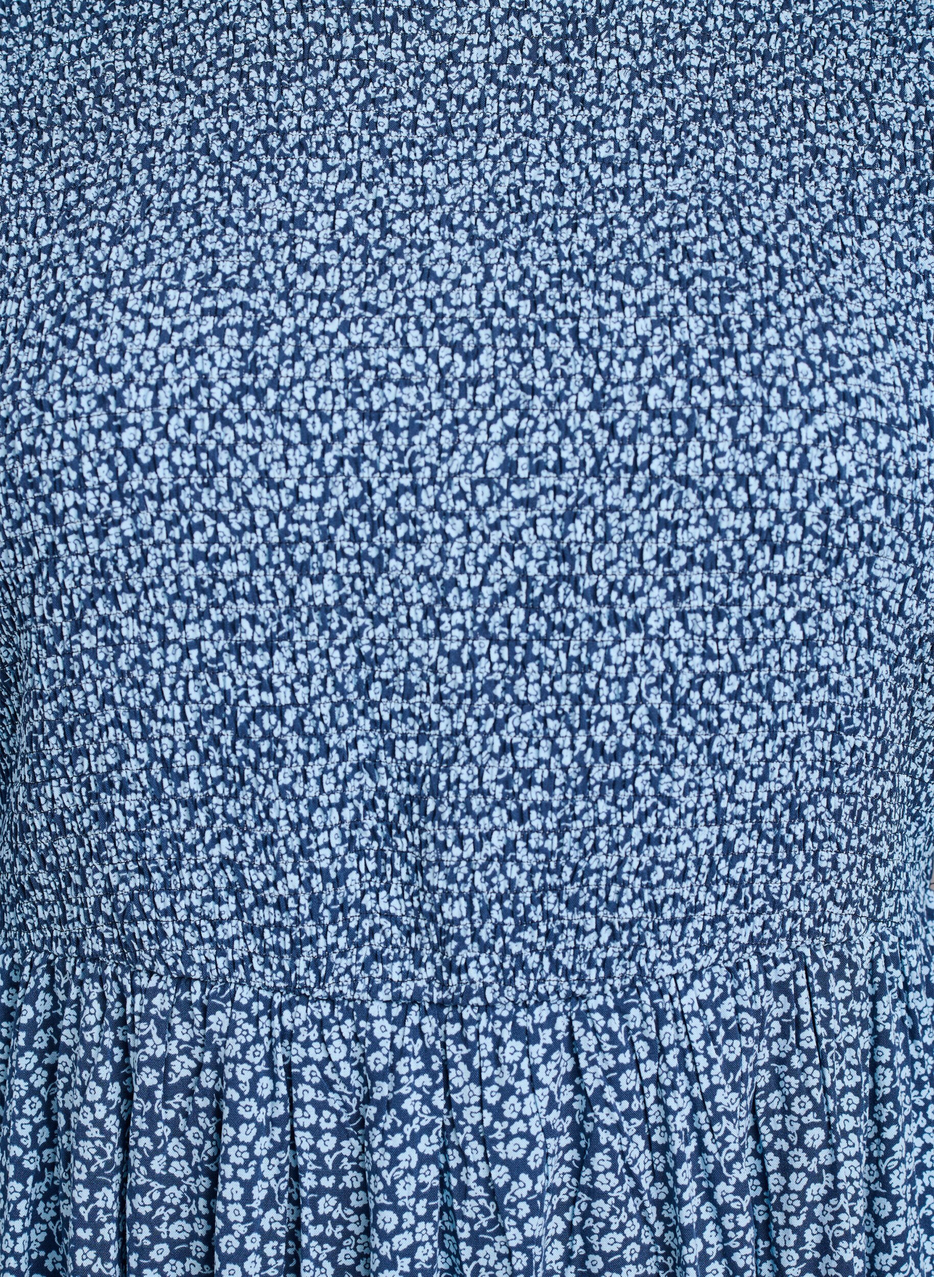 Zizzi Robe avec haut smock&eacute; et imprim&eacute; &agrave; petites fleurs, Bleu, Packshot image number 2