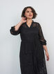 Robe en dentelle avec jupe portefeuille et volants, Noir, Model image number 2