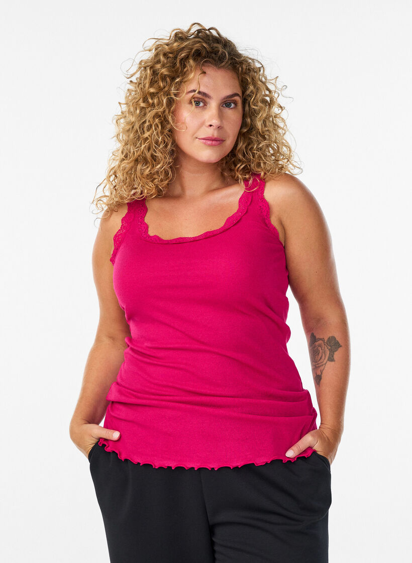 Haut avec bordure en dentelle, Rose, Model image number 0