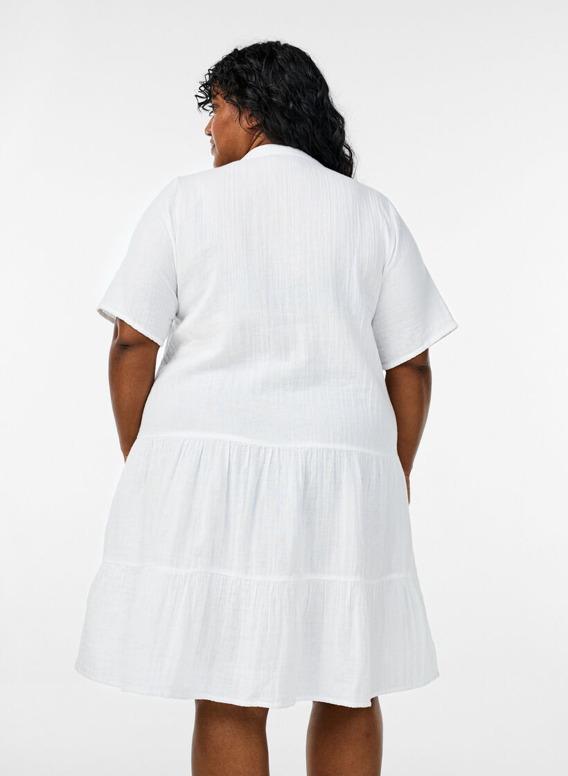 Robe courte &eacute;vas&eacute;e en mousseline de coton, Blanc, Model image number 2
