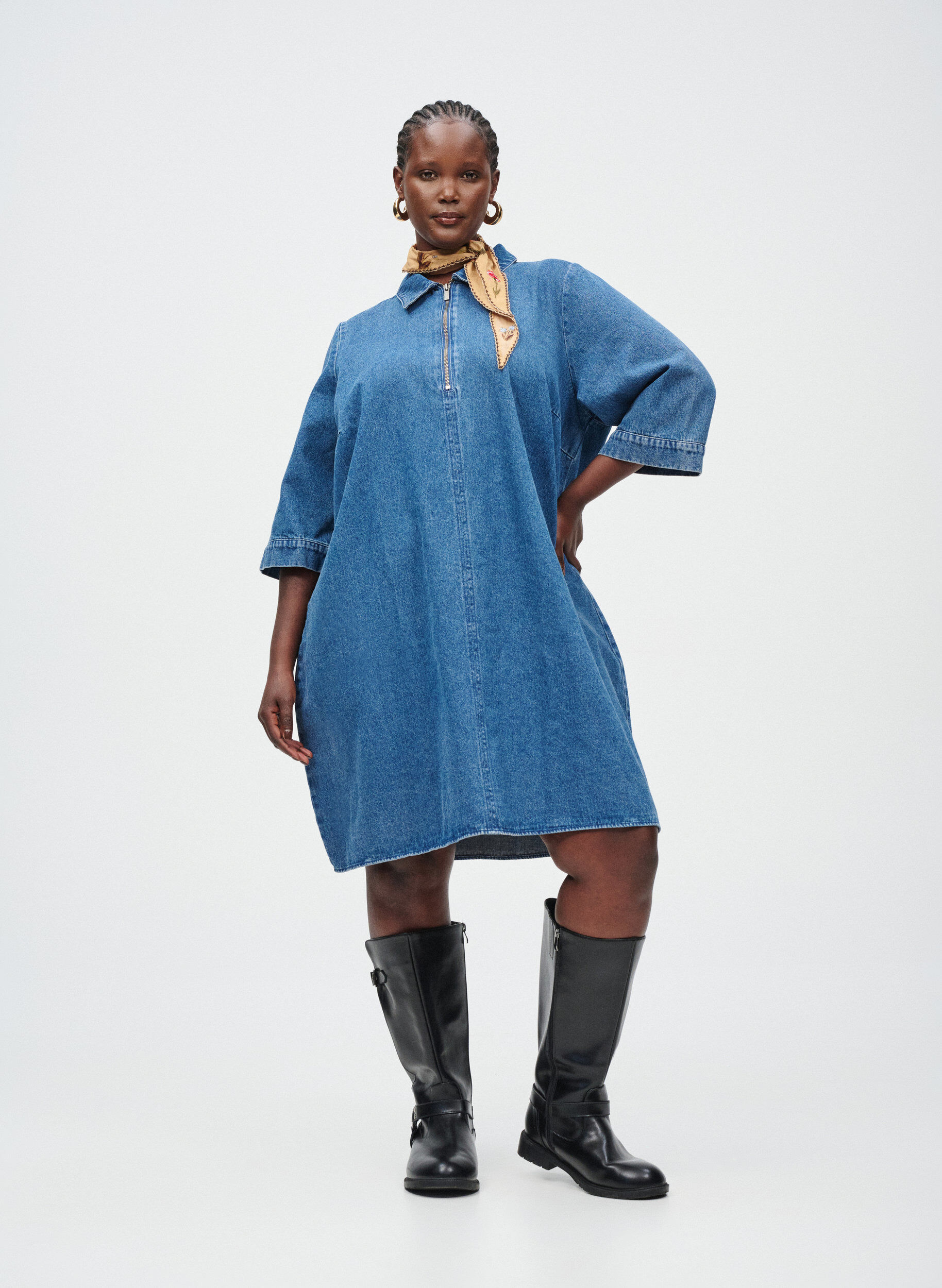 ZizziPetite robe en jean avec fermeture &eacute;clair et manches 3/4, Bleu, Image image number 0