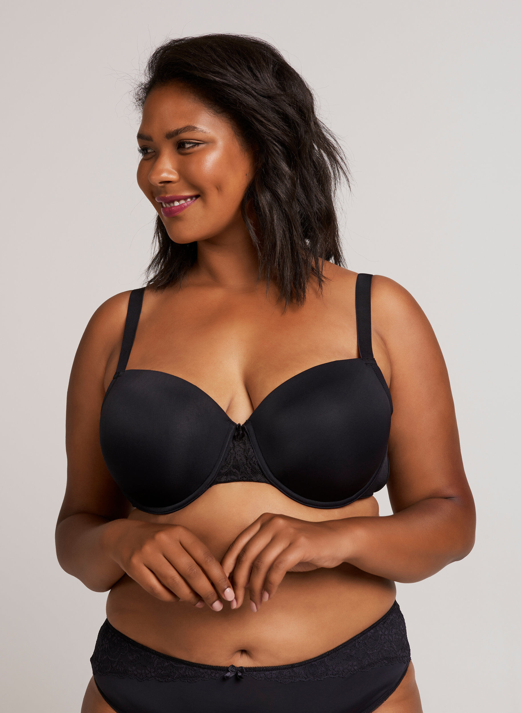 Zizzi Soutien-gorge moul&eacute; avec maille, Noir, Model image number 3