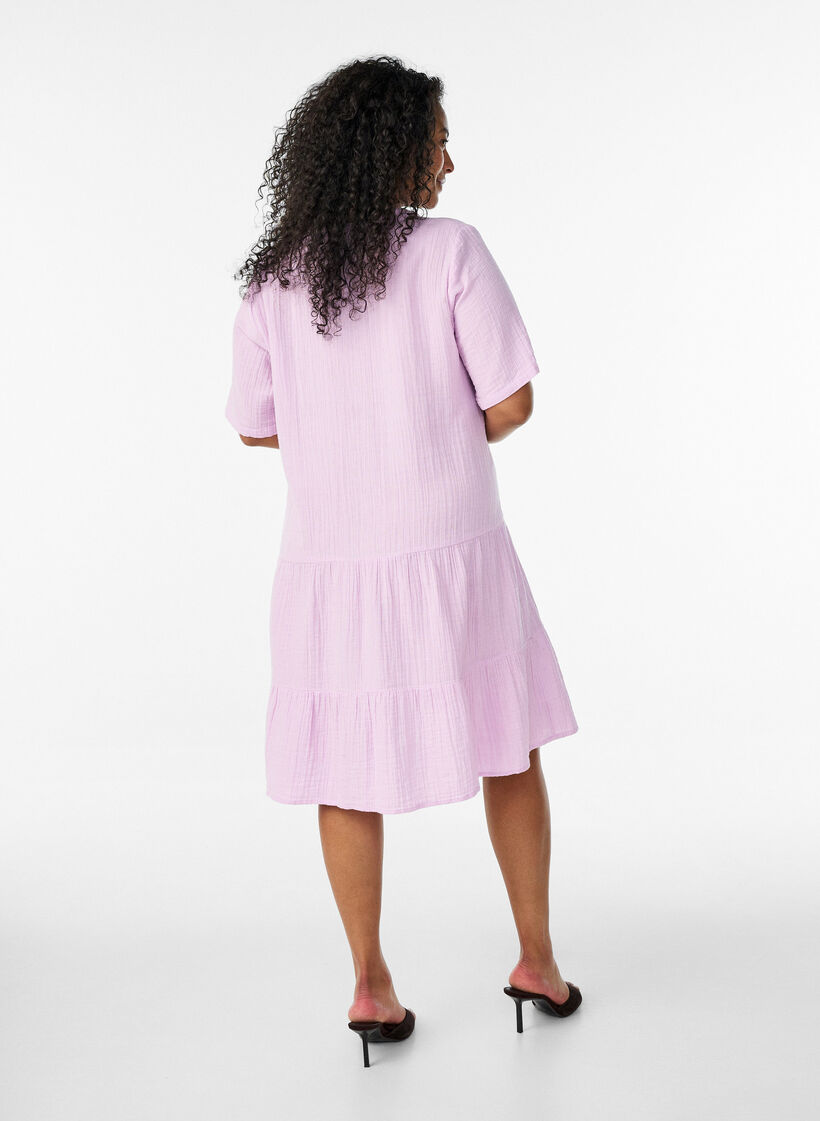 Robe courte &eacute;vas&eacute;e en mousseline de coton, Mauve, Model image number 2