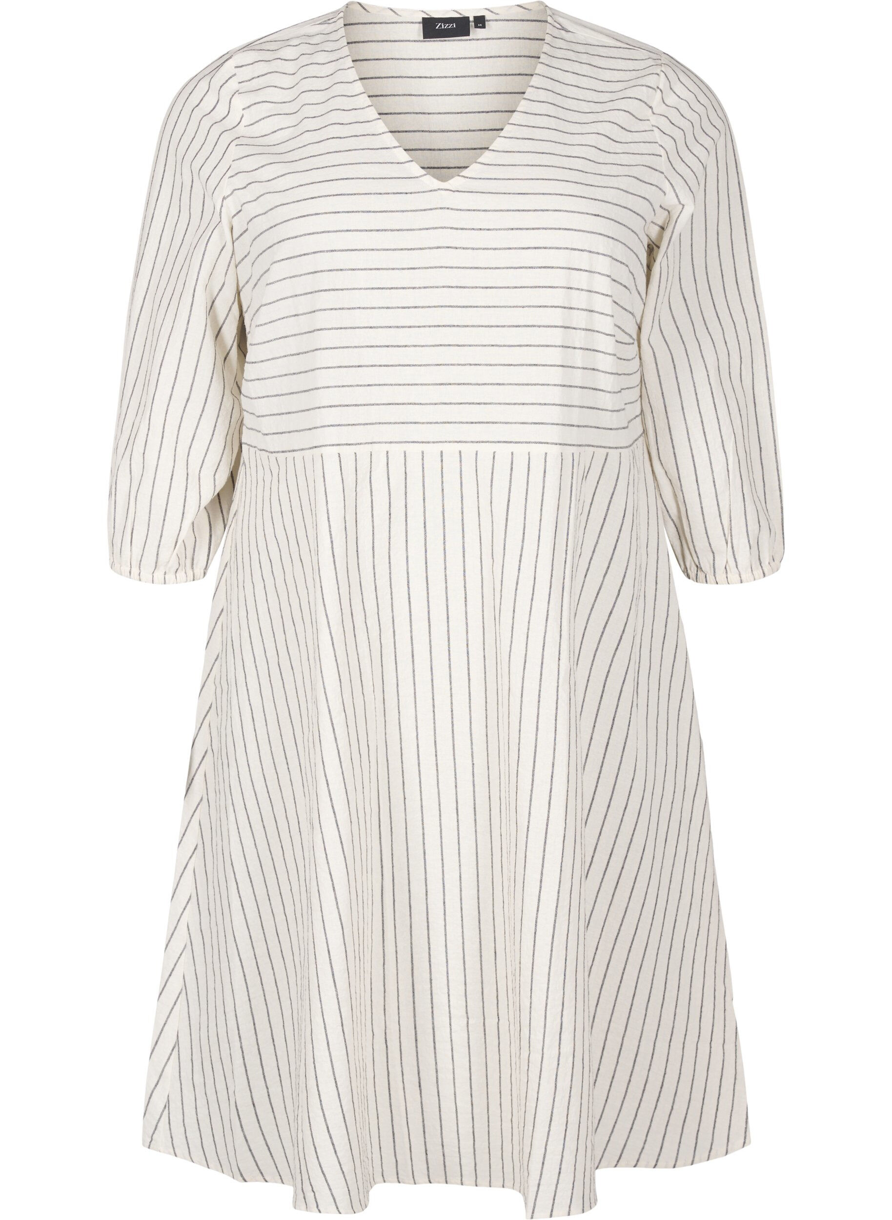 Robe &agrave; mi-cuisse avec rayures et manches 3/4