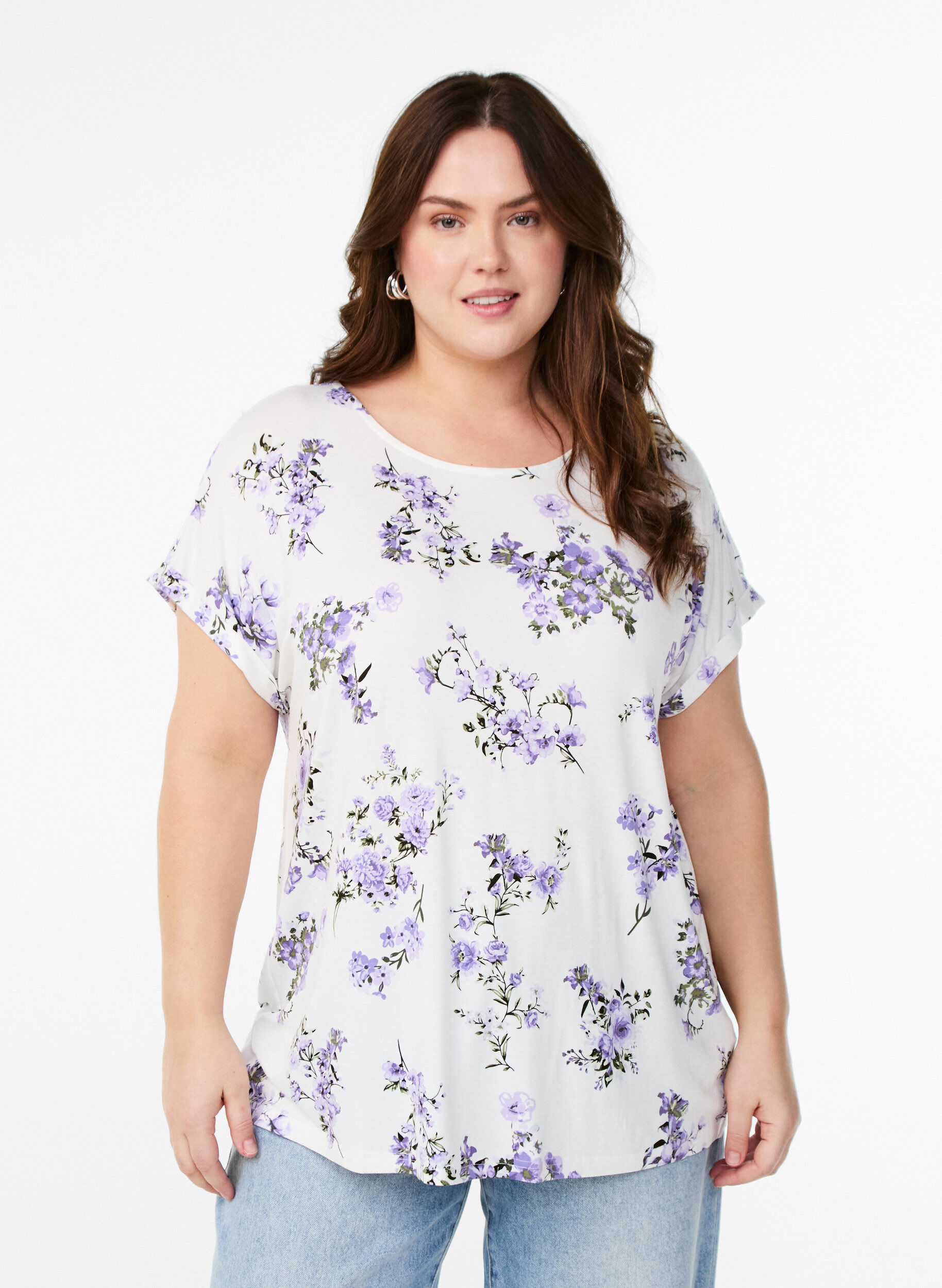 Zizzi T-shirt avec imprim&eacute; floral, Violet, Model image number 0