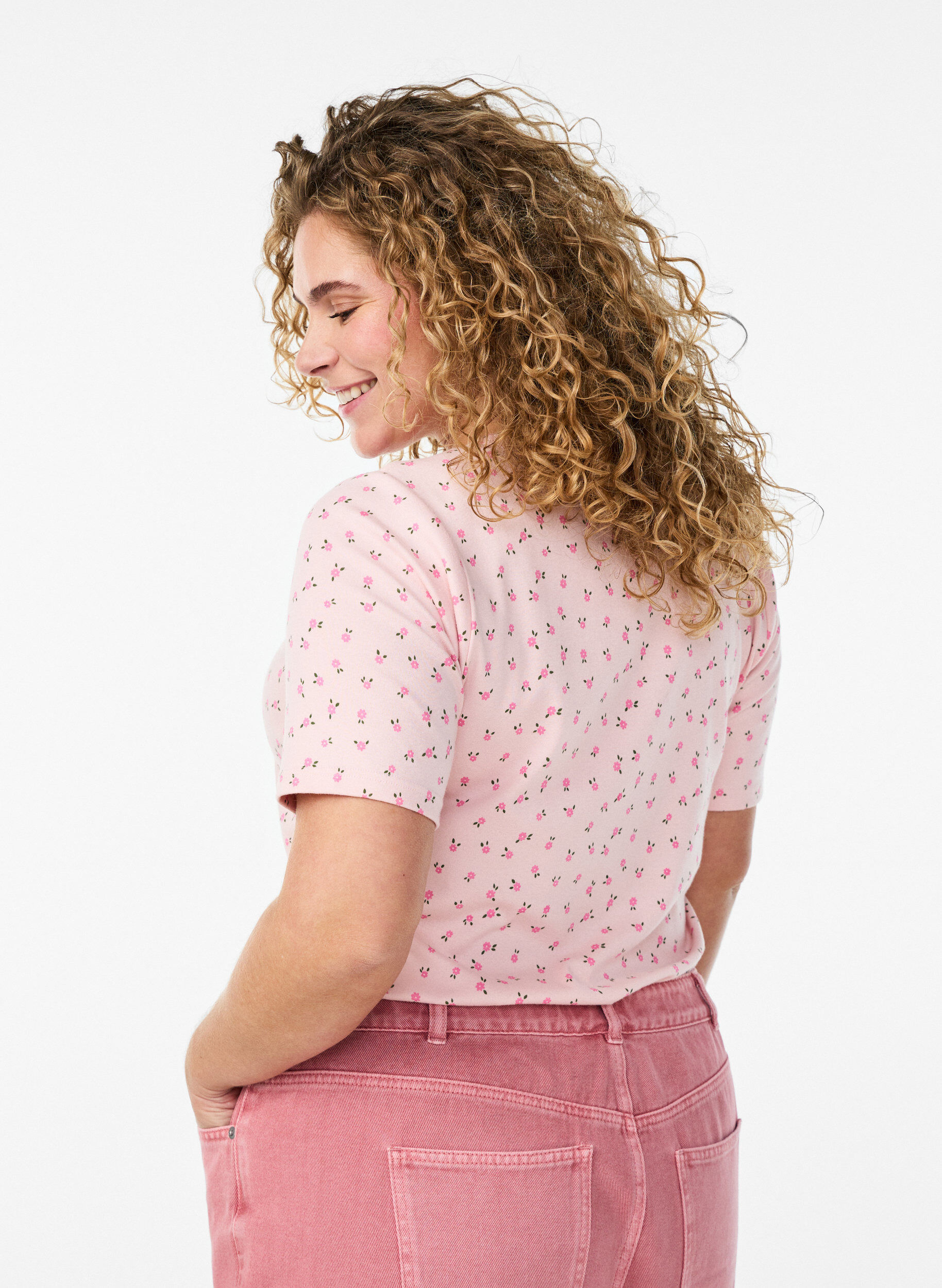 Zizzi T-shirt en coton avec imprim&eacute; int&eacute;gral, Rose, Model image number 2