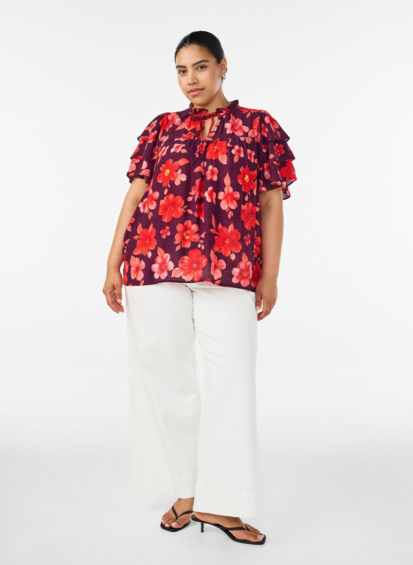 Blouse florale en viscose avec manches &agrave; volants, Violet, Model image number 1