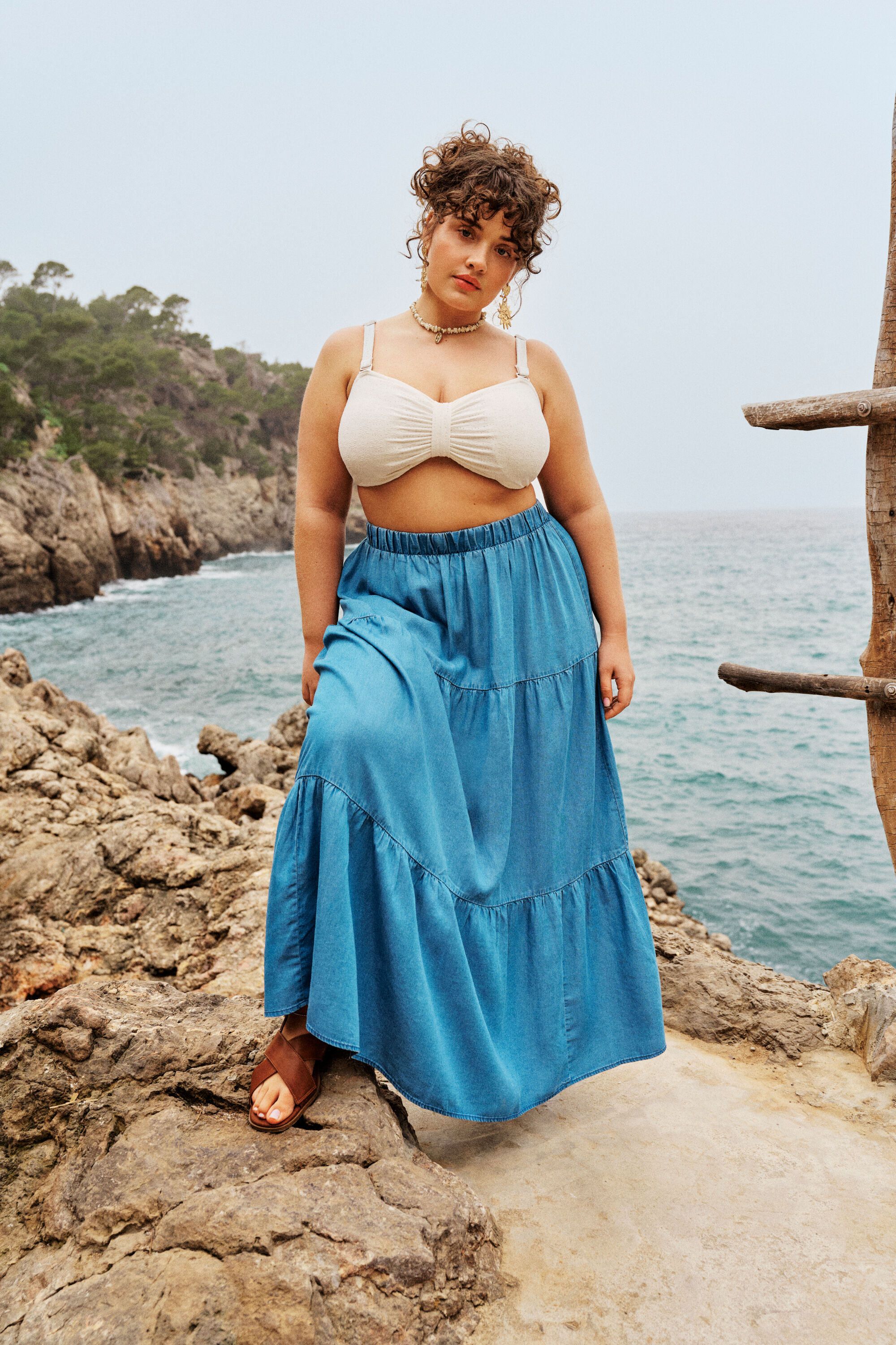 ZizziBoh&egrave;me dans des tons bleu mer, , Model