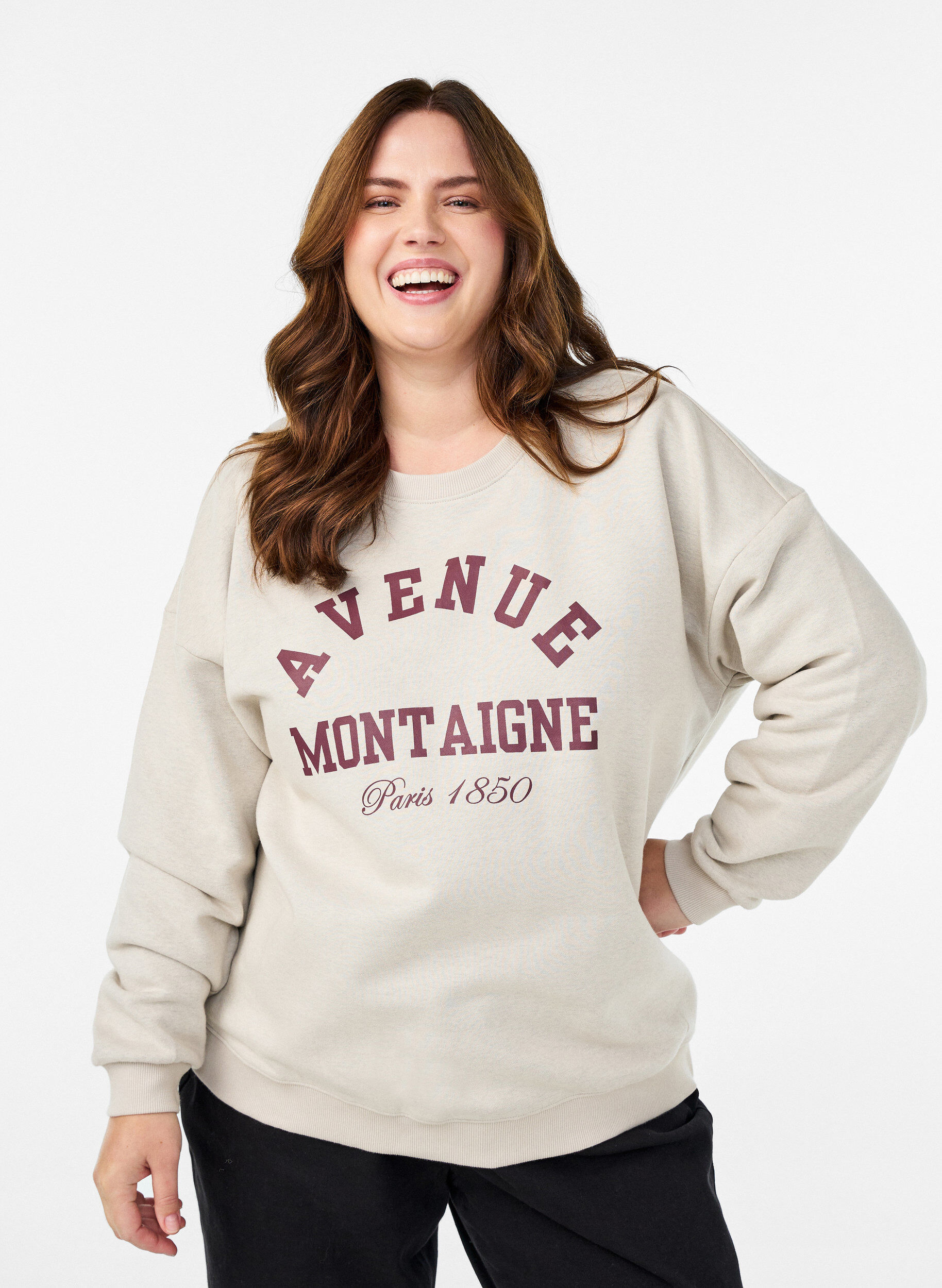 Sweatshirt avec texte &agrave; l'avant, Beige, Model