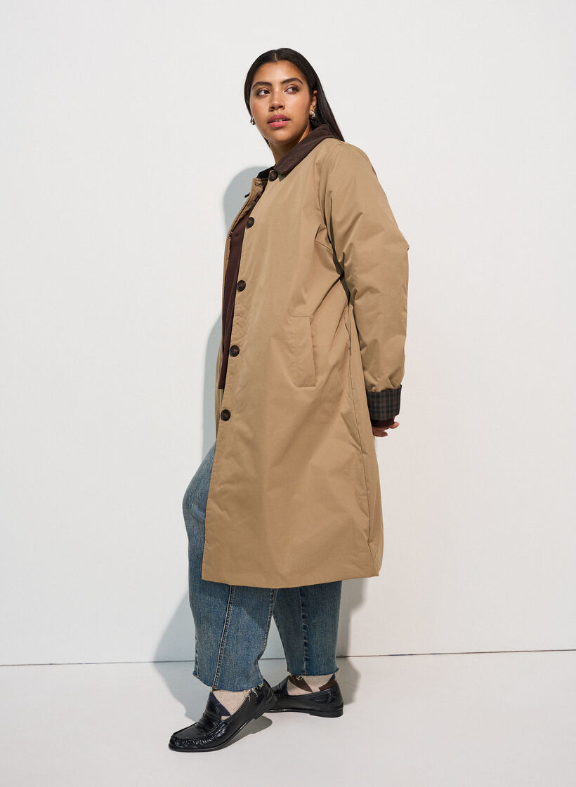 Veste mi-longue avec col en velours c&ocirc;tel&eacute;, Beige, Model