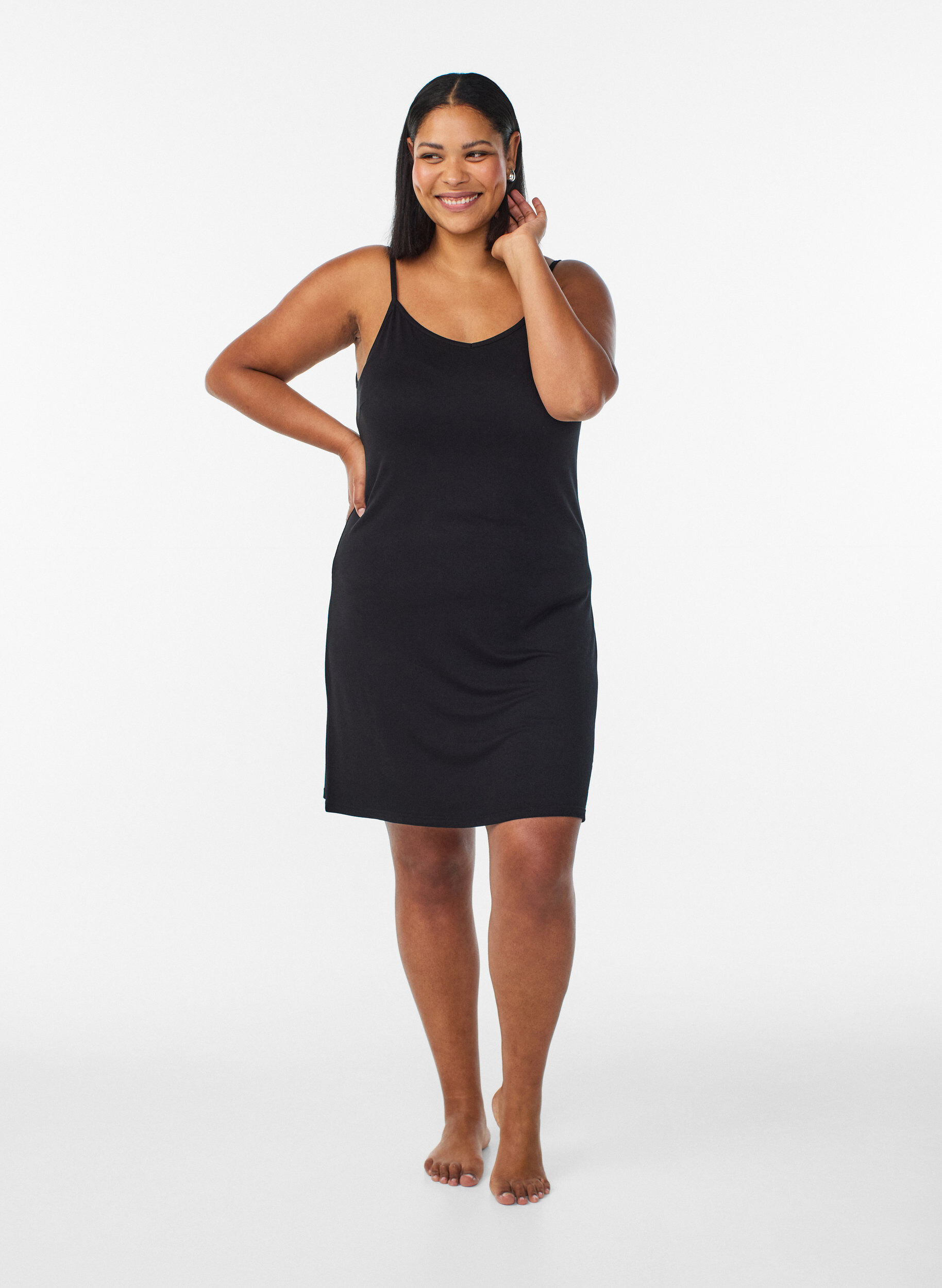ZizziDessous de robe en viscose uni, Noir, Model image number 1