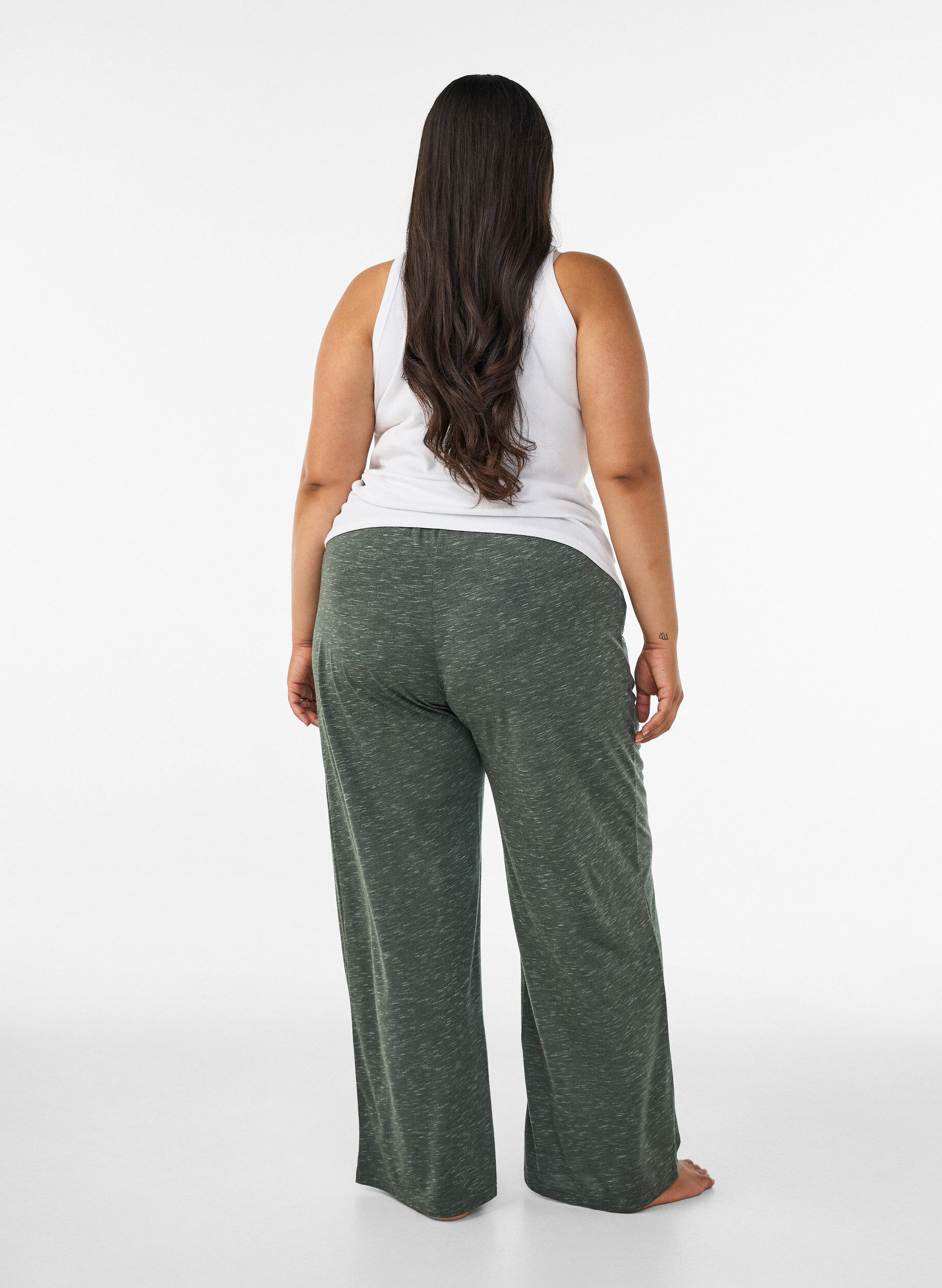 ZizziPantalon en jersey &agrave; coupe ample avec poches, Vert, Model image number 2