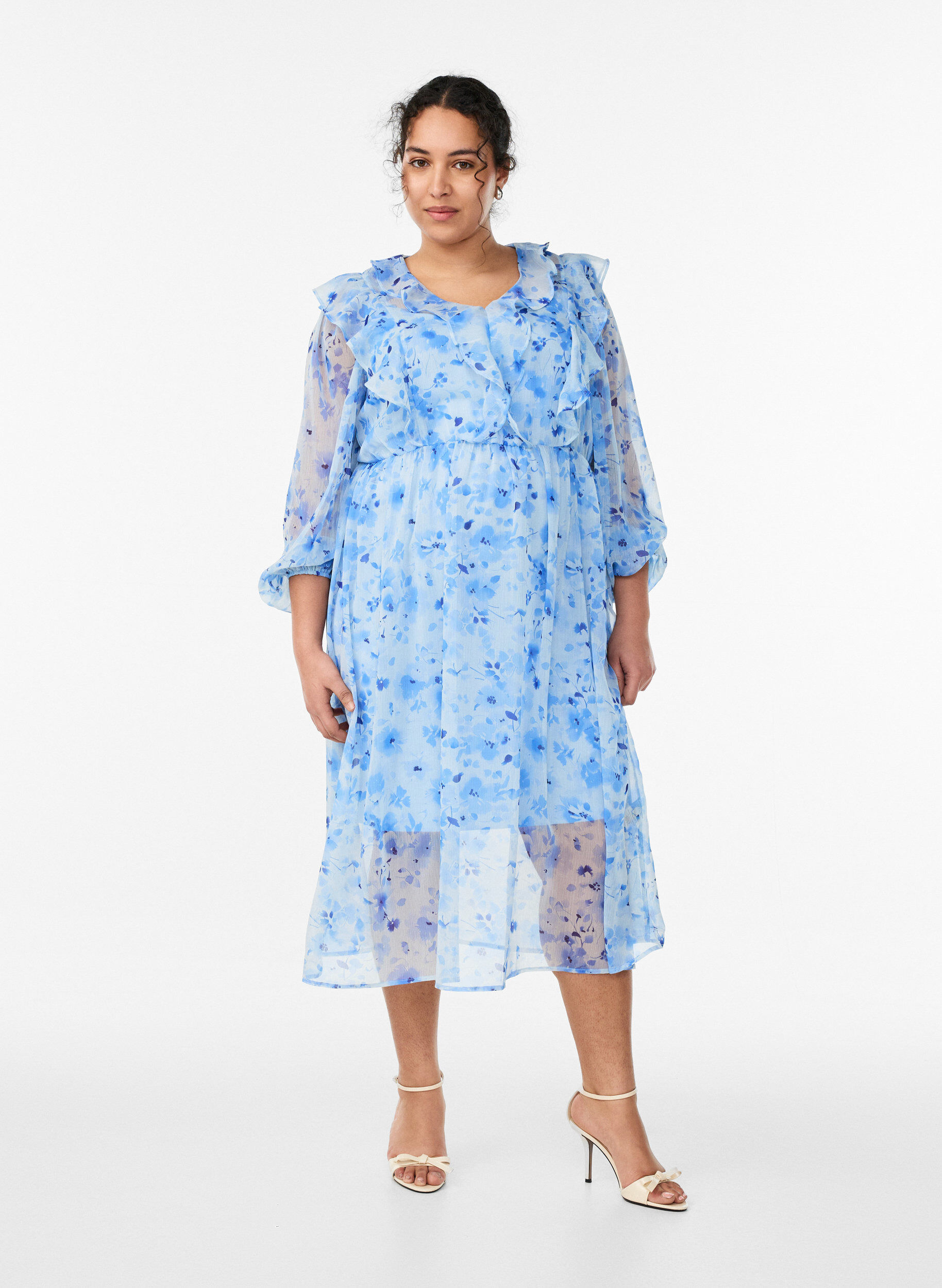 Robe en chiffon fleuri avec volants et manches longues, Bleu, Model
