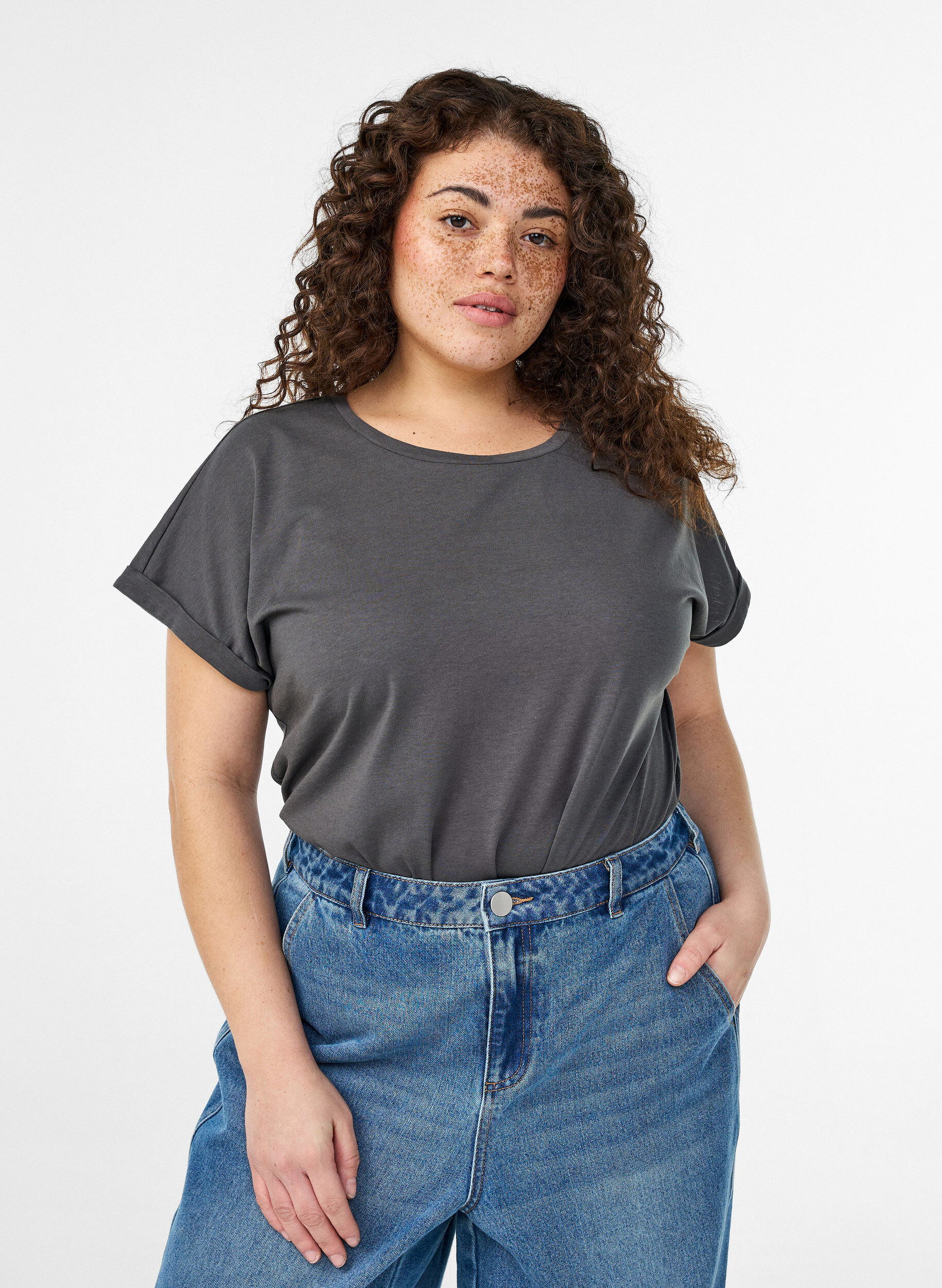 Zizzi T-shirt &agrave; manches courtes en coton m&eacute;lang&eacute;, Gris anthracite, Model image number 0