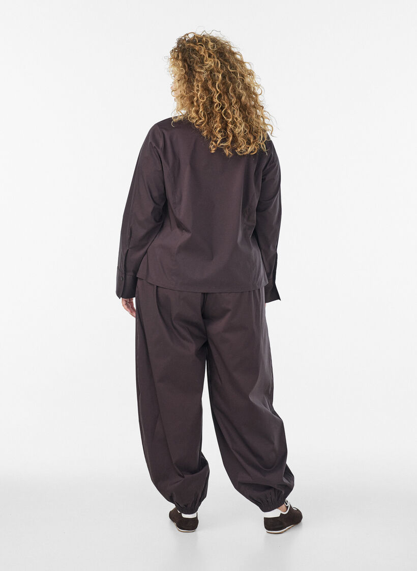 Chemise courte avec un zip &agrave; double curseur, Marron, Model image number 2