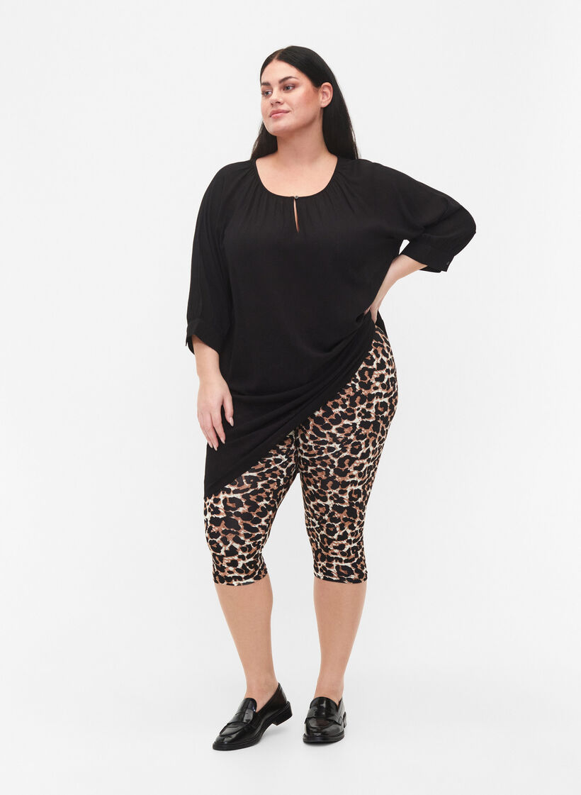 Lot de 2 leggings 3/4, Black / LEO AOP, Model image number 0
