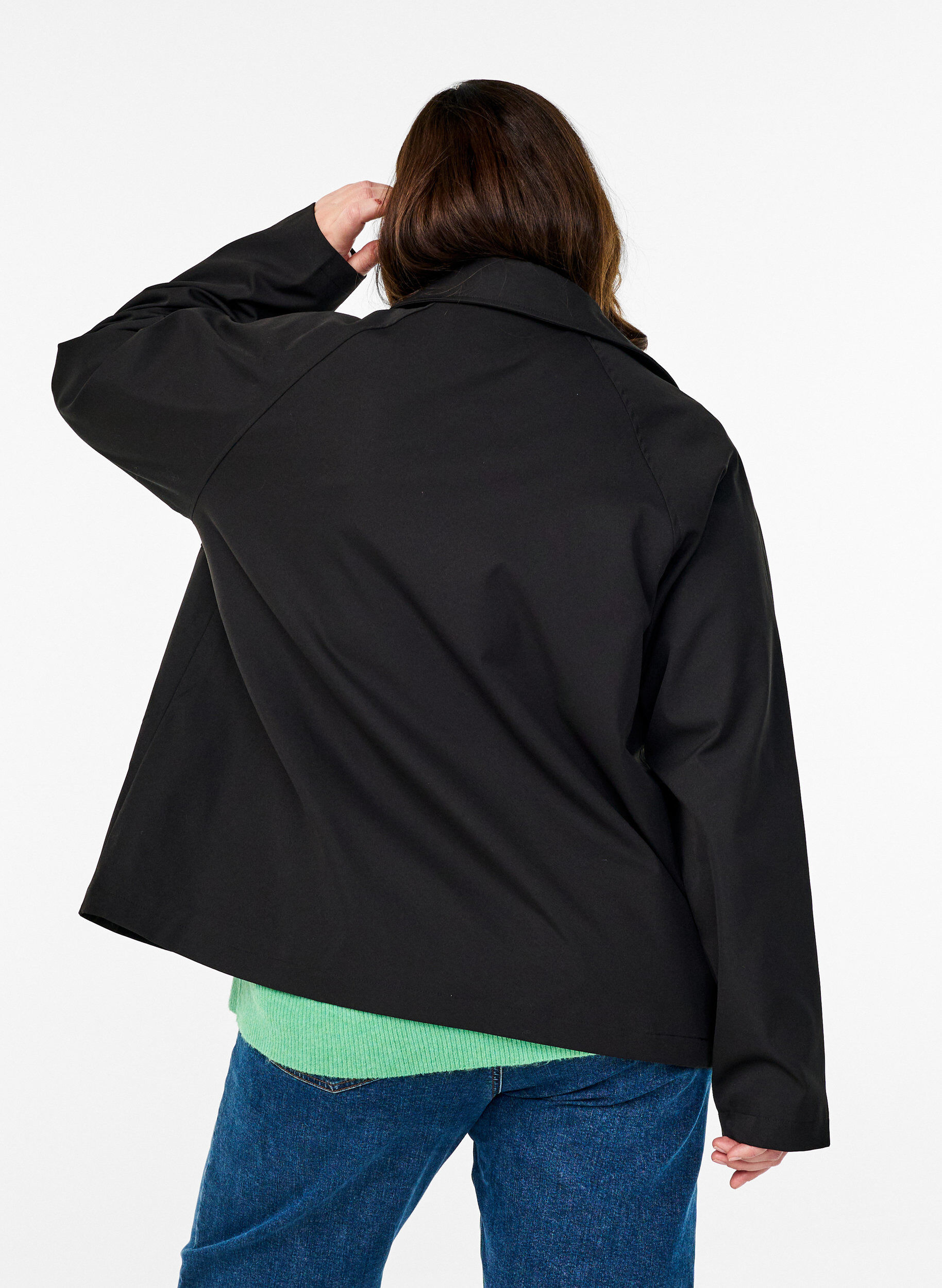 Zizzi Trench court avec poches, Noir, Model image number 2