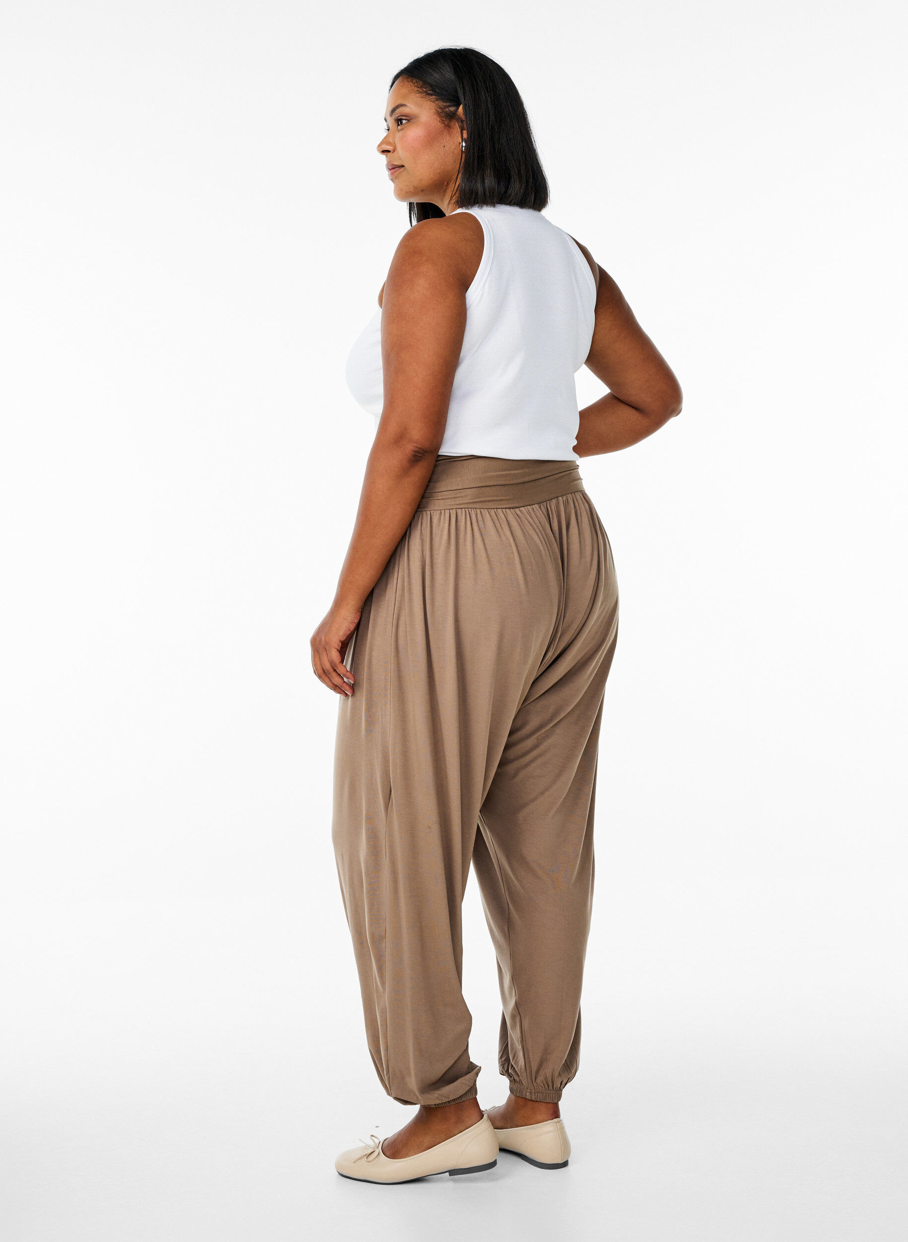 Zizzi Pantalon sarouel ample, Marron, Model image number 1