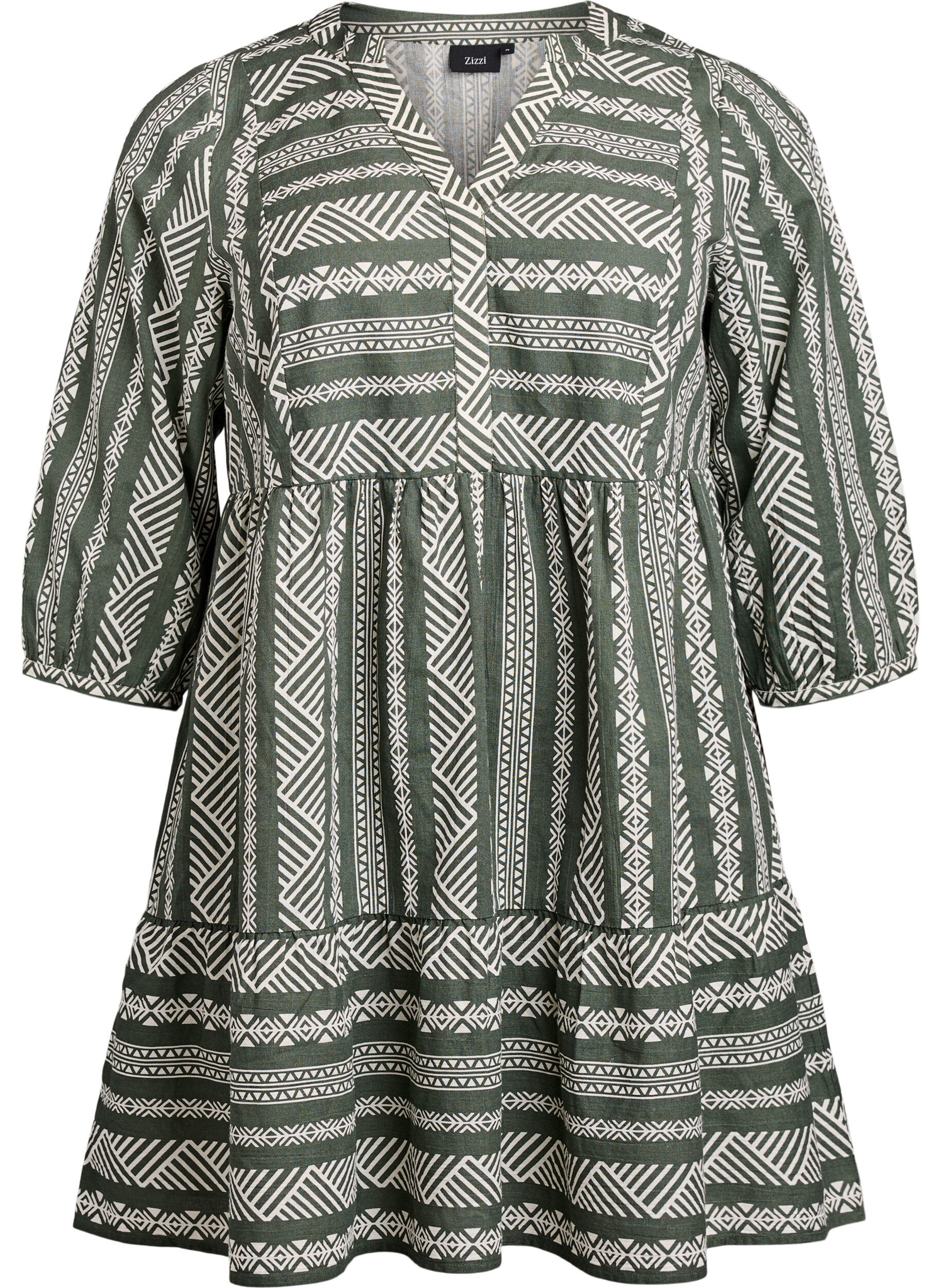 Robe courte &agrave; imprim&eacute; graphique et manches 3/4