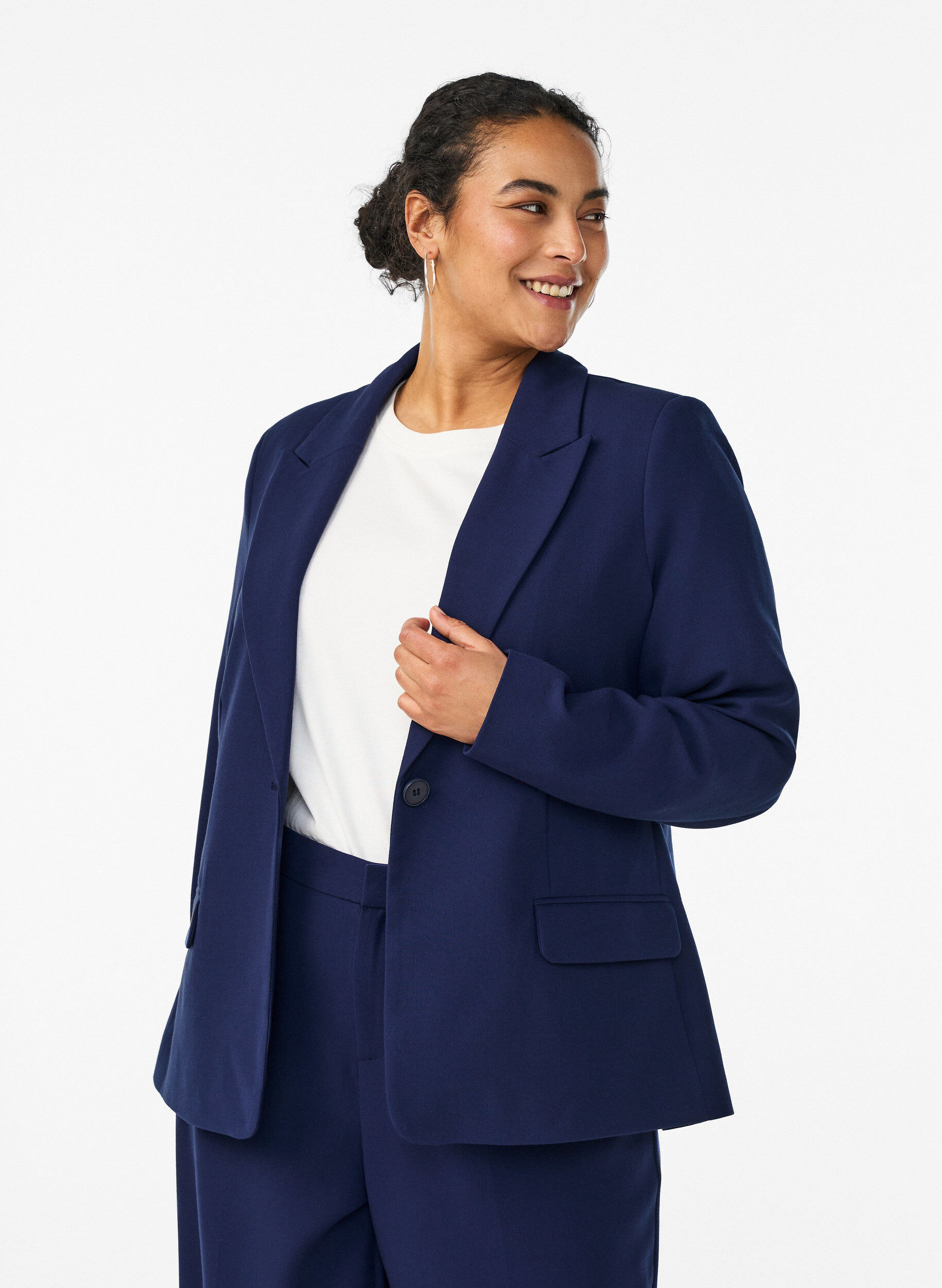 Blazer classique avec fermeture &agrave; bouton unique et poches, Bleu, Model