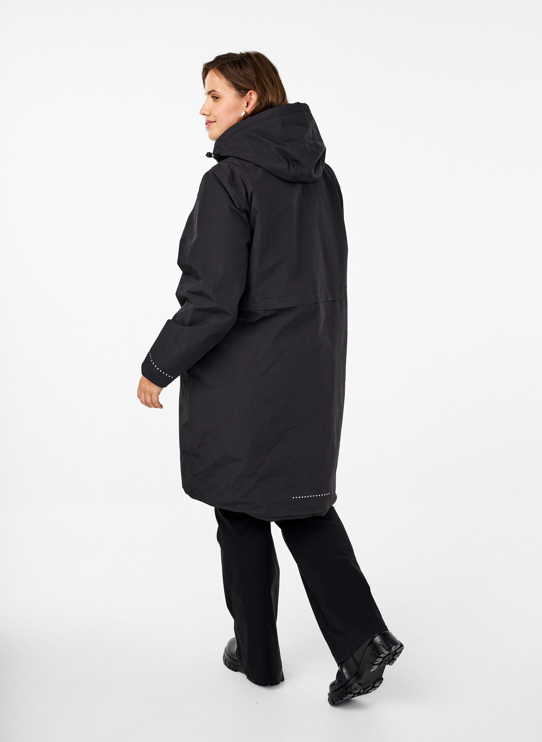 Zizzi Parka fonctionnel avec d&eacute;tails r&eacute;fl&eacute;chissants, Black, Model image number 1