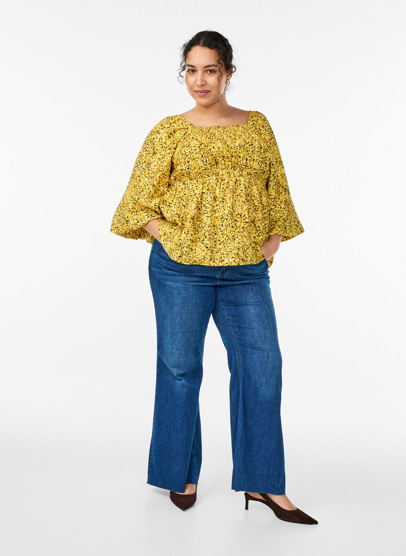 Blouse smock&eacute;e &agrave; encolure carr&eacute;e, Jaune, Model image number 1