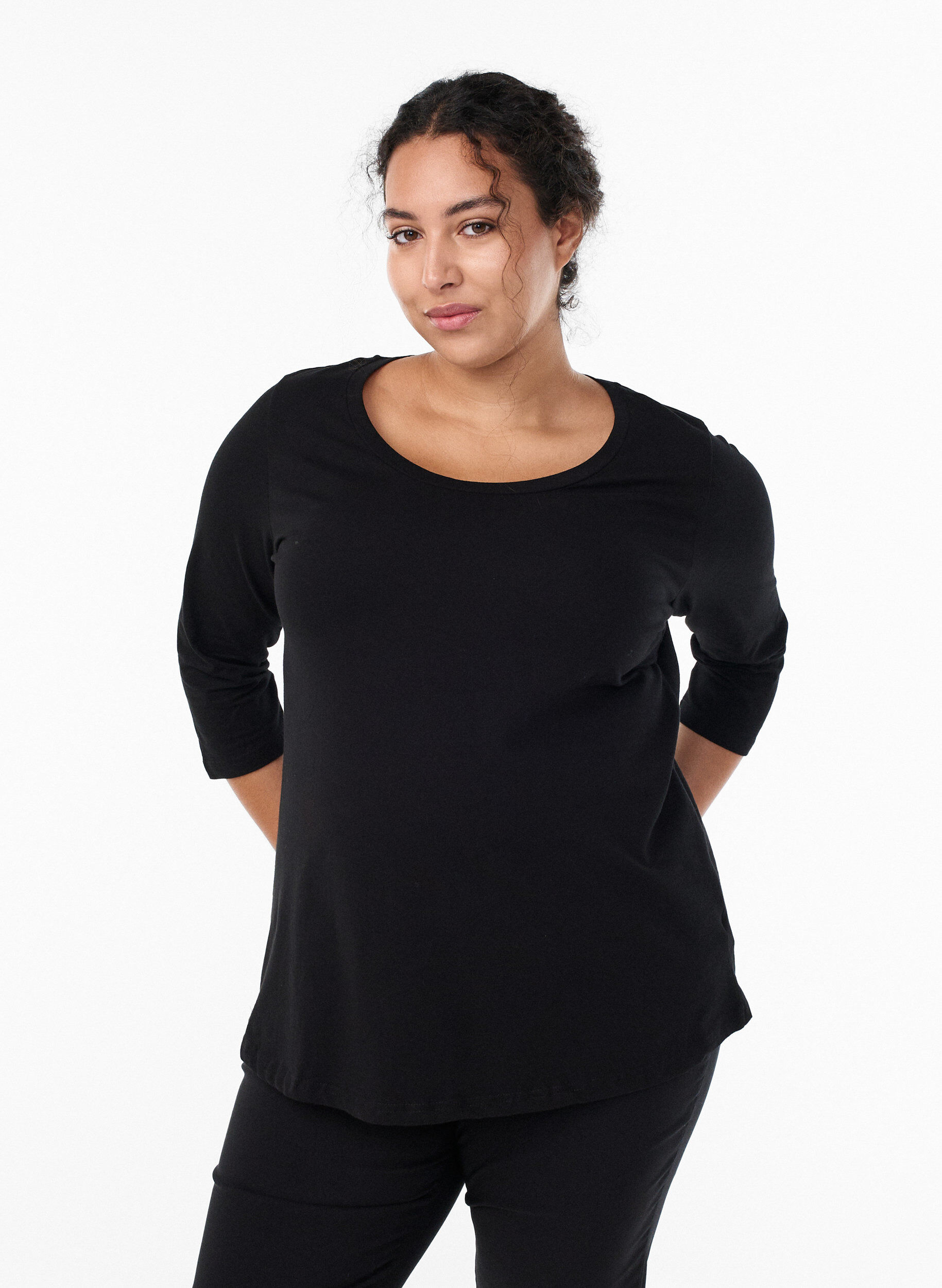 T-shirt en coton de base &agrave; manches 3/4, Noir, Model