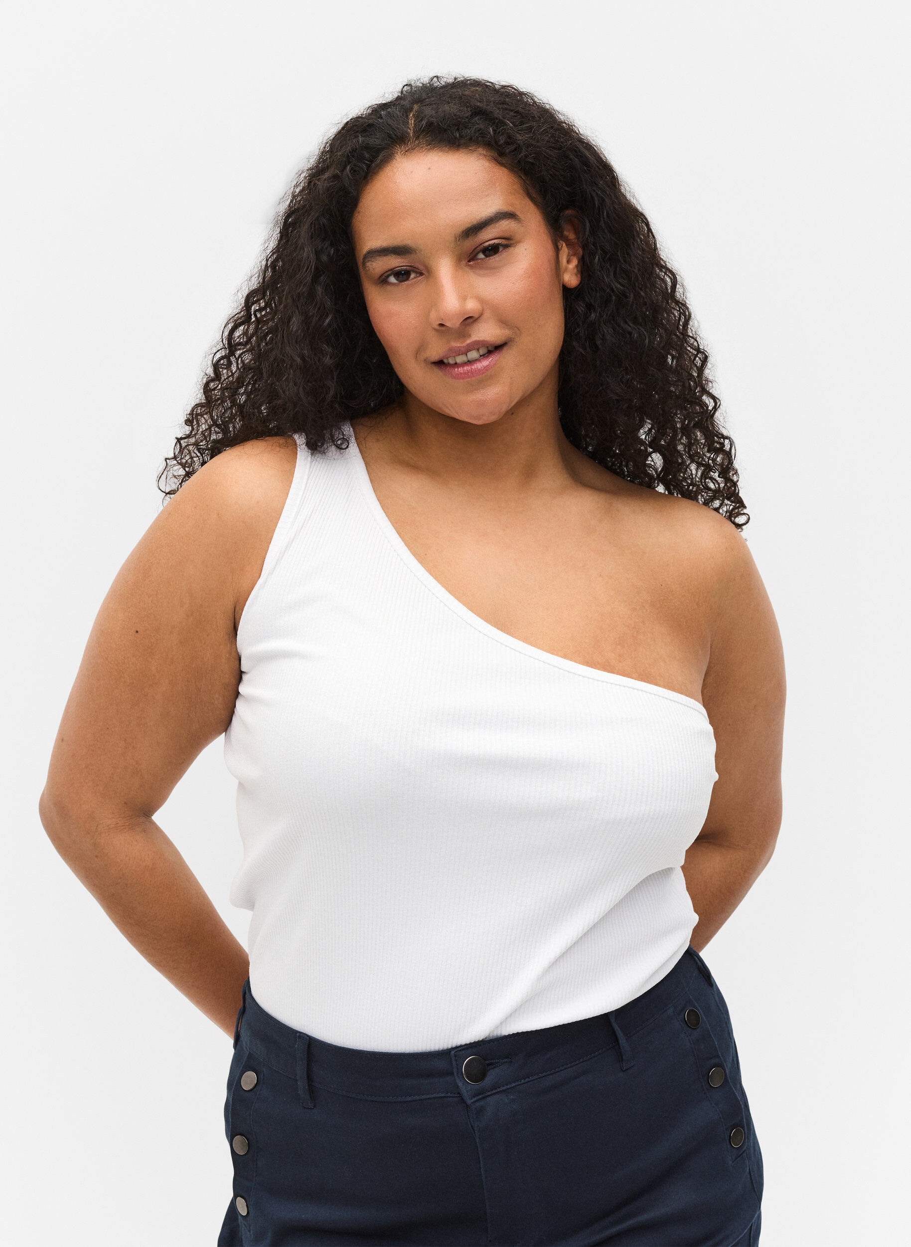 Zizzi Top asym&eacute;trique en coton, Bright White, Model image number 0