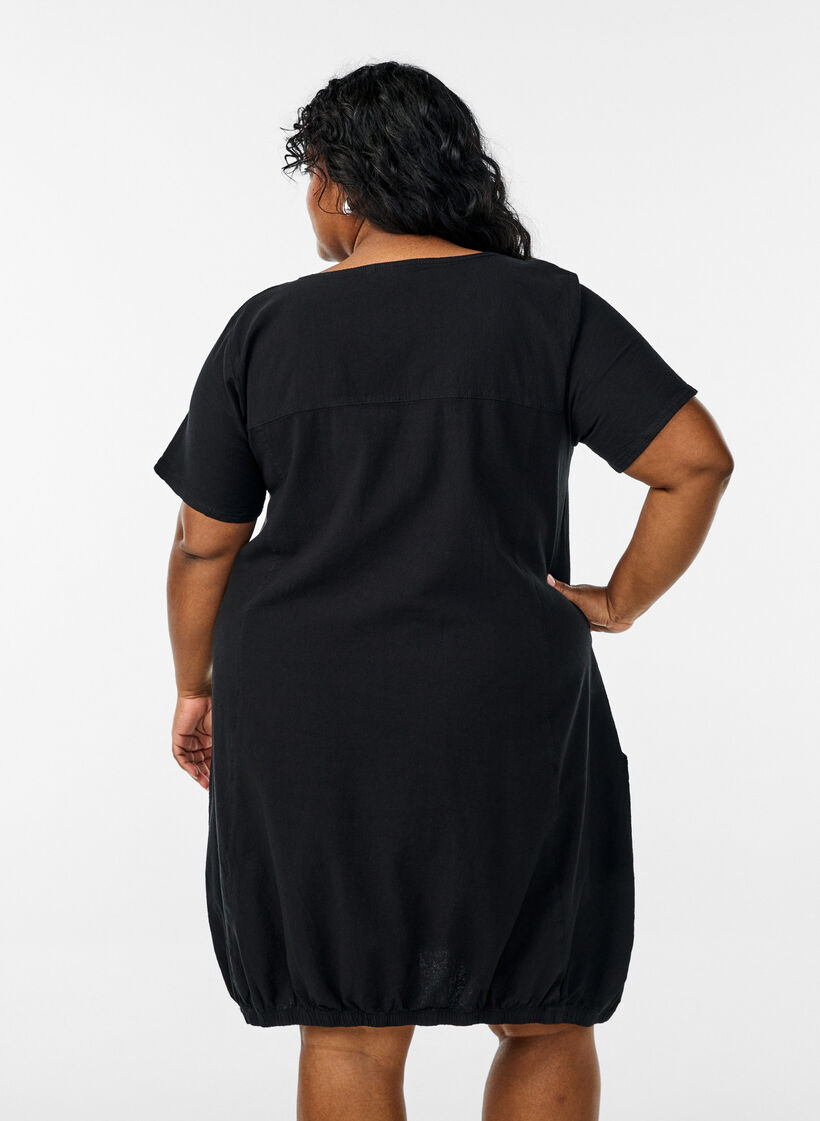 Robe en coton &agrave; manches courtes, Noir, Model image number 2