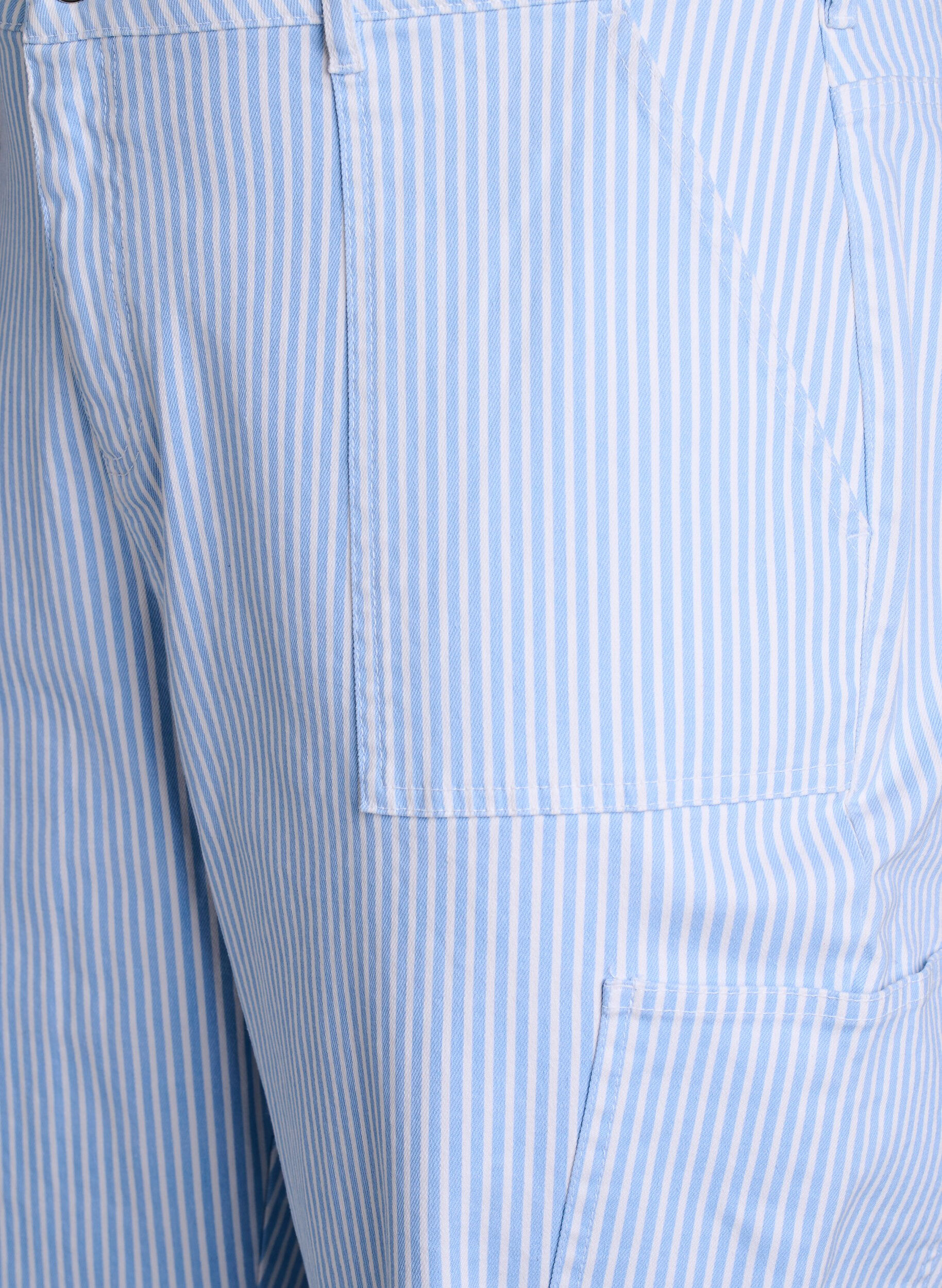 Zizzi Jeans cargo ray&eacute;s taille haute, Bleu Clair, Packshot image number 2