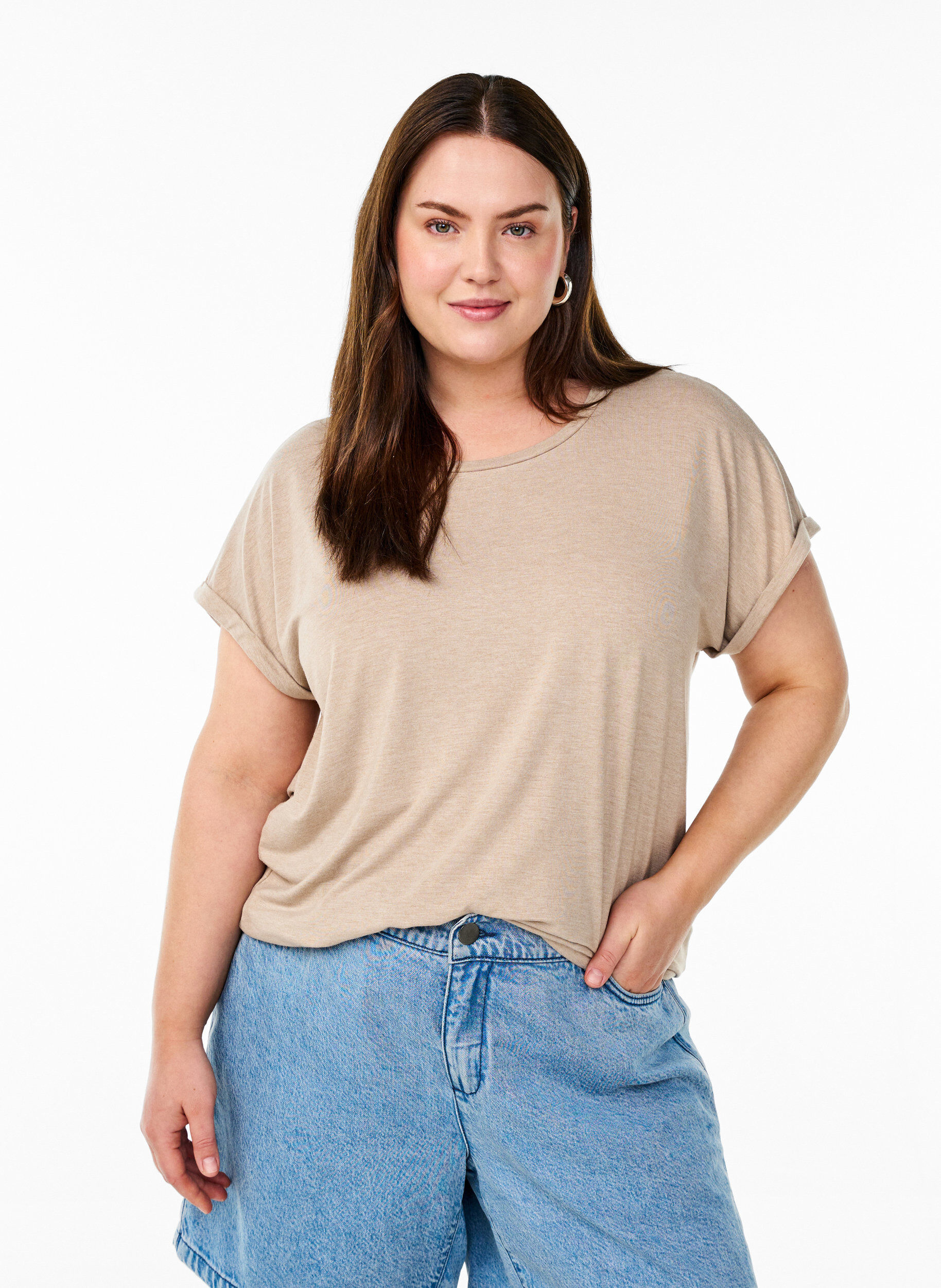 T-shirt ample &agrave; col rond, Marron, Model