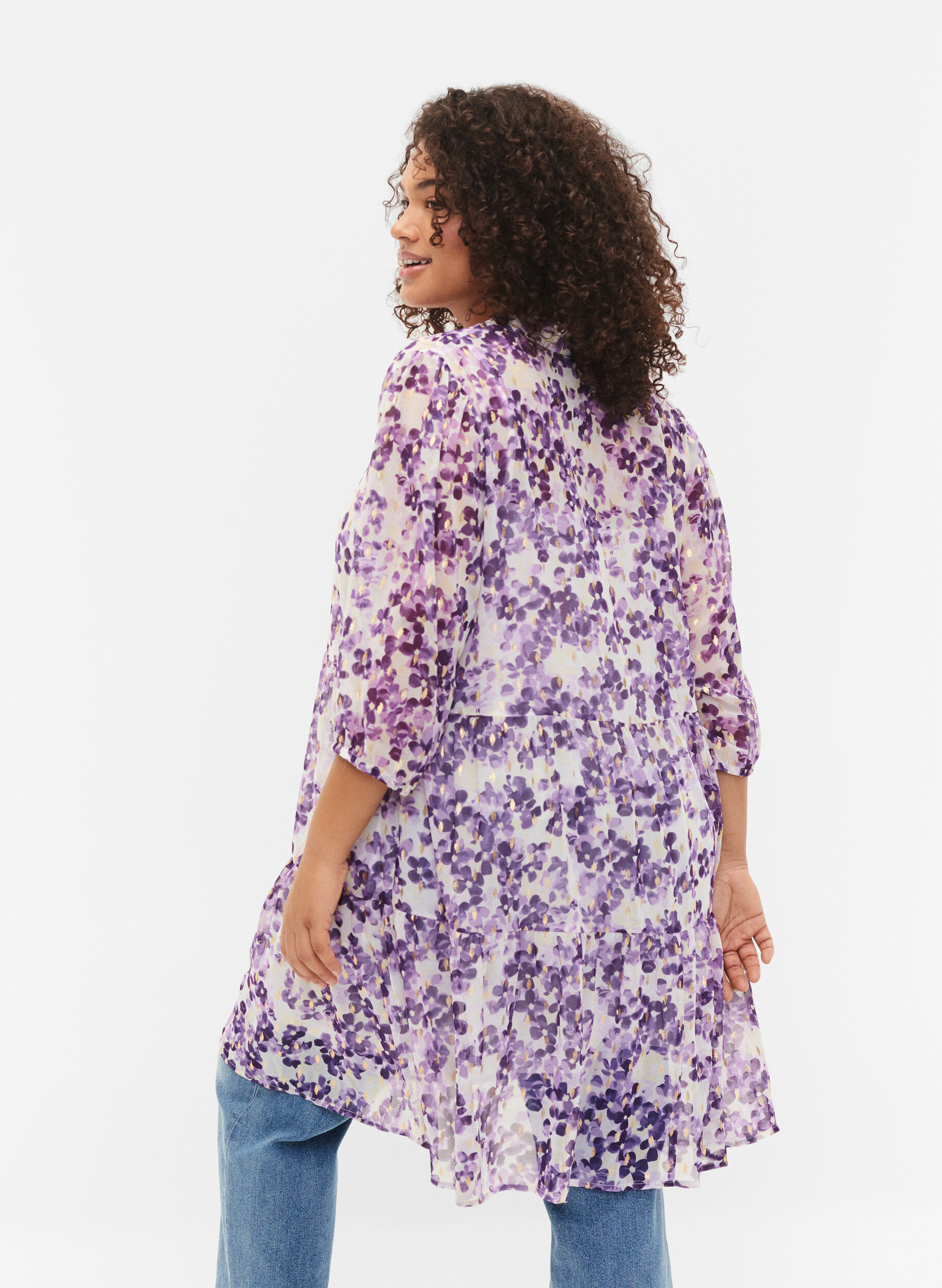 Zizzi Tunique &agrave; imprim&eacute; floral et lurex, Beige/Purple Flower, Model image number 1