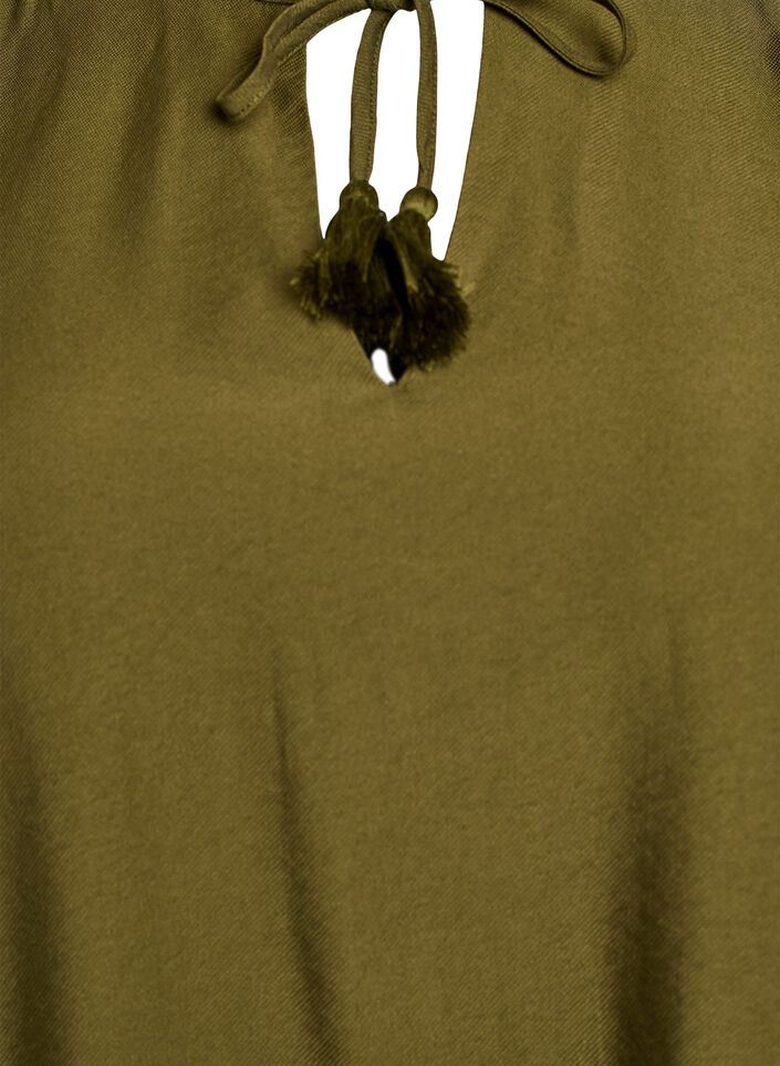 Robe courte coupe évasée avec volants, Vert foncé, Packshot image number 2