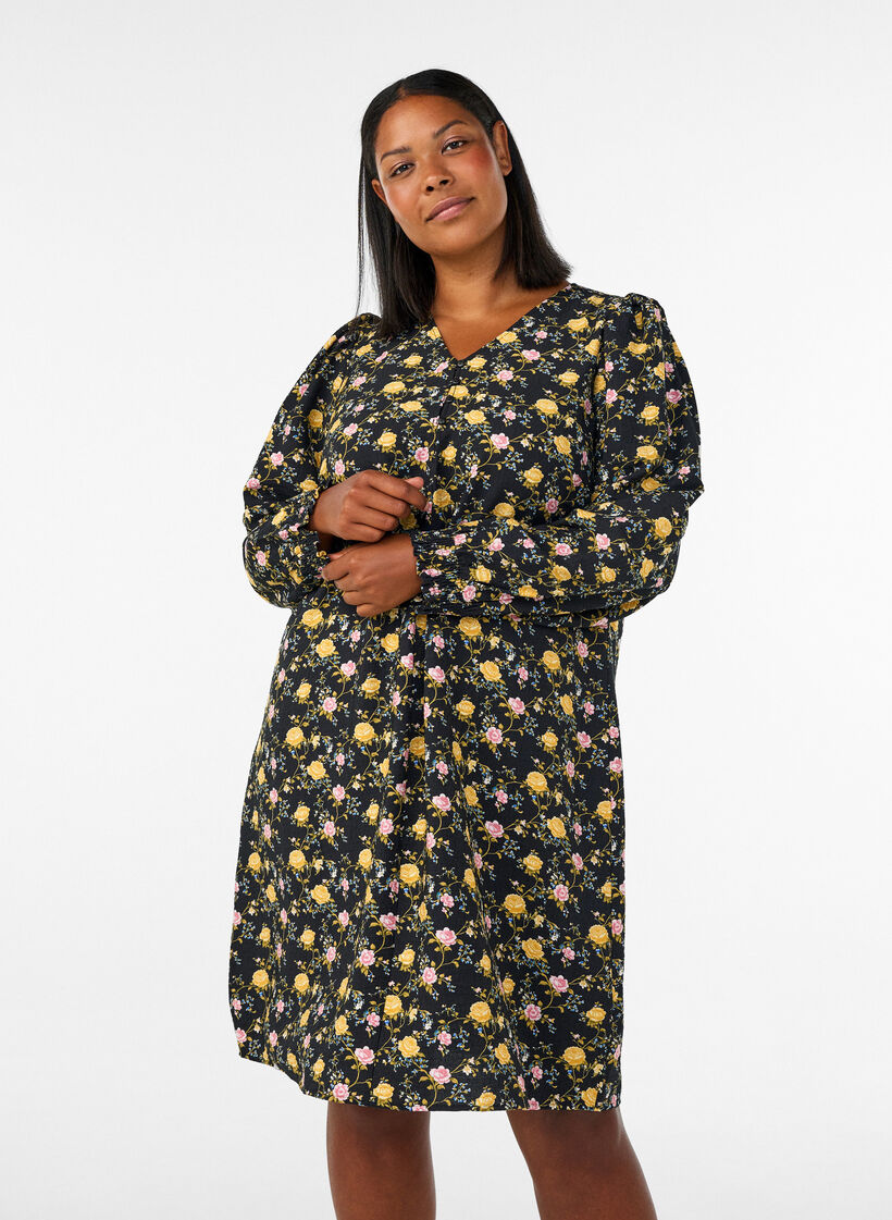 Robe imprim&eacute;e en viscose &agrave; manches longues, Noir, Model image number 0