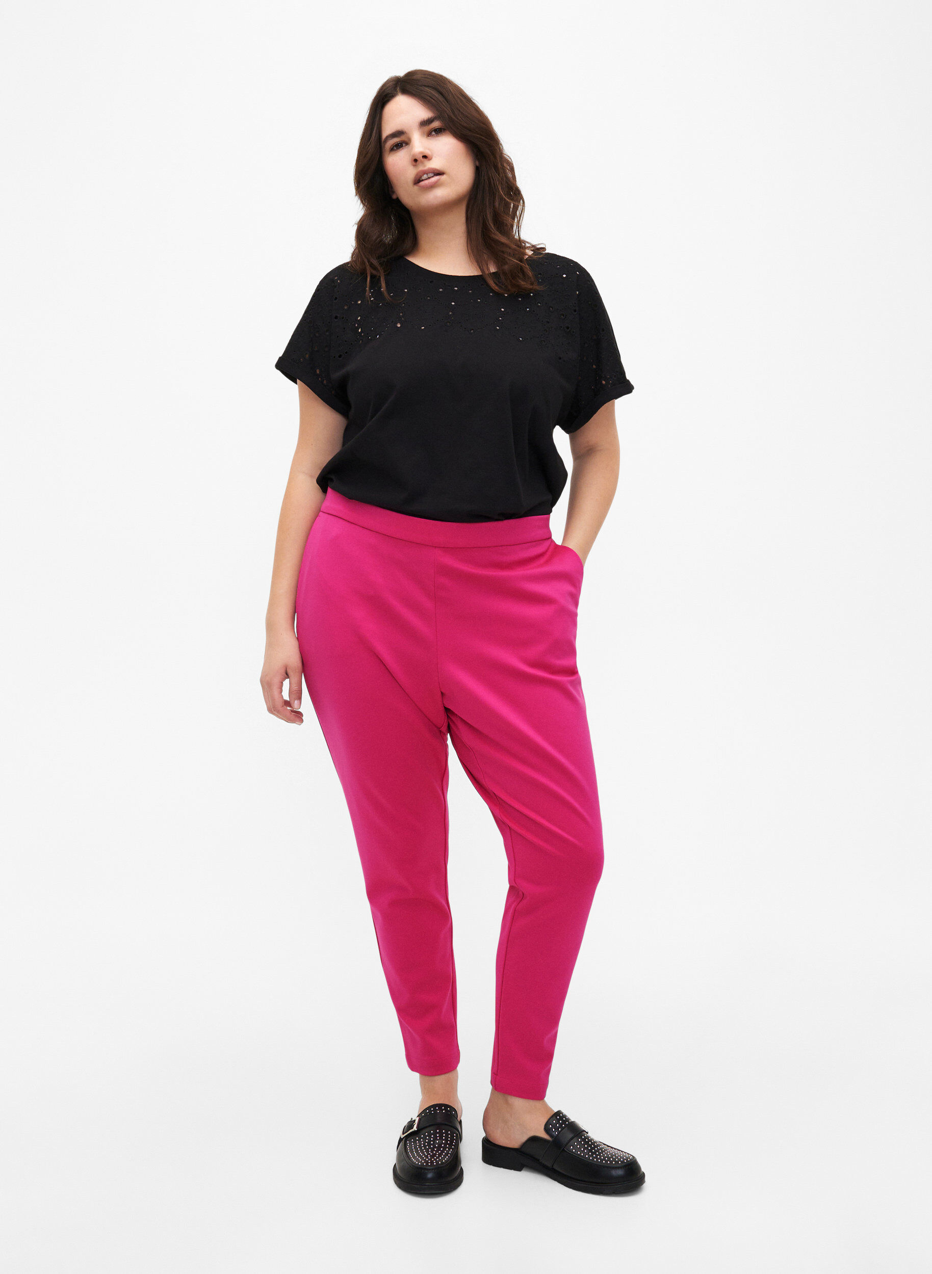 Zizzi Pantalon court avec poches, Rose, Model image number 1