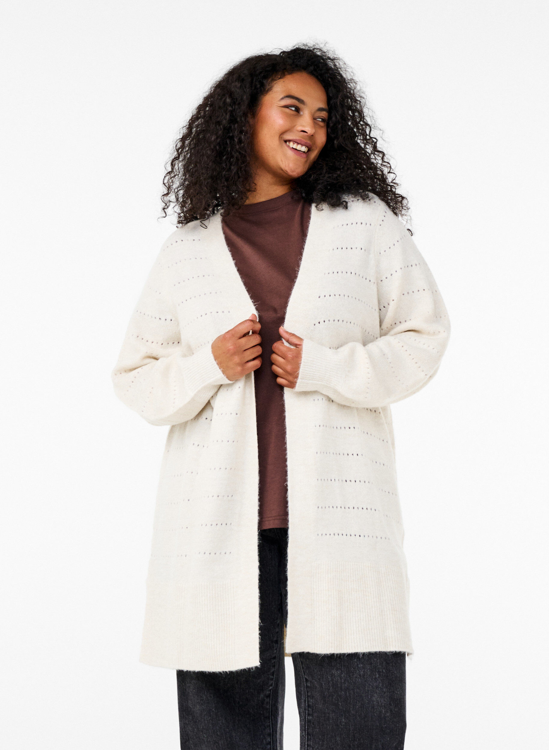 Zizzi Cardigan long en tricot avec un motif en dentelle, Birch Mel., Model image number 0