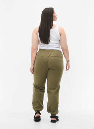 Pantalon ample avec élastique, Martini Olive, Model image number 1
