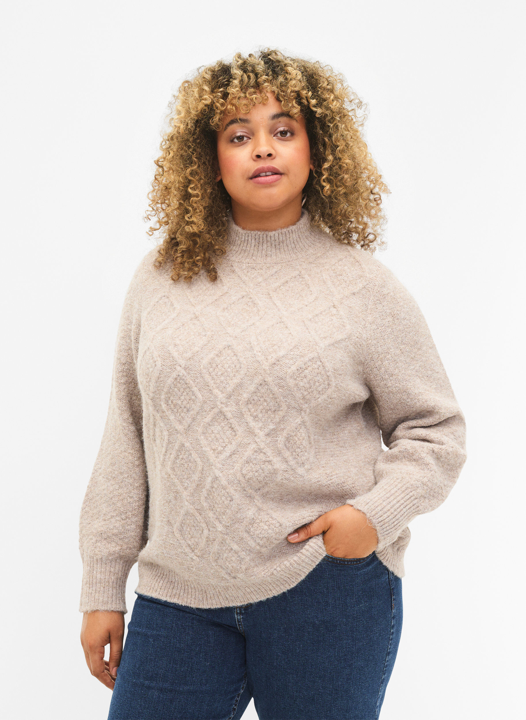 Zizzi Pull en tricot &agrave; motifs avec col roul&eacute;, Simply Taupe Mel., Model image number 0