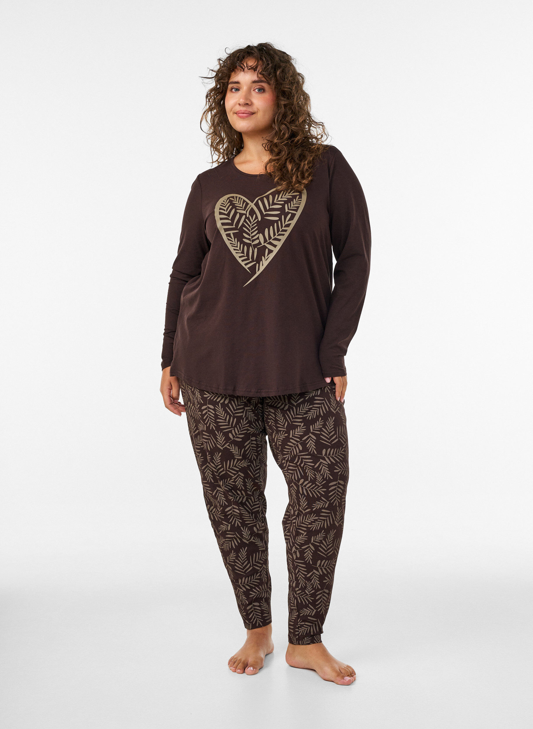 ZizziPantalon de pyjama en coton avec imprim&eacute;, Marron, Model image number 1