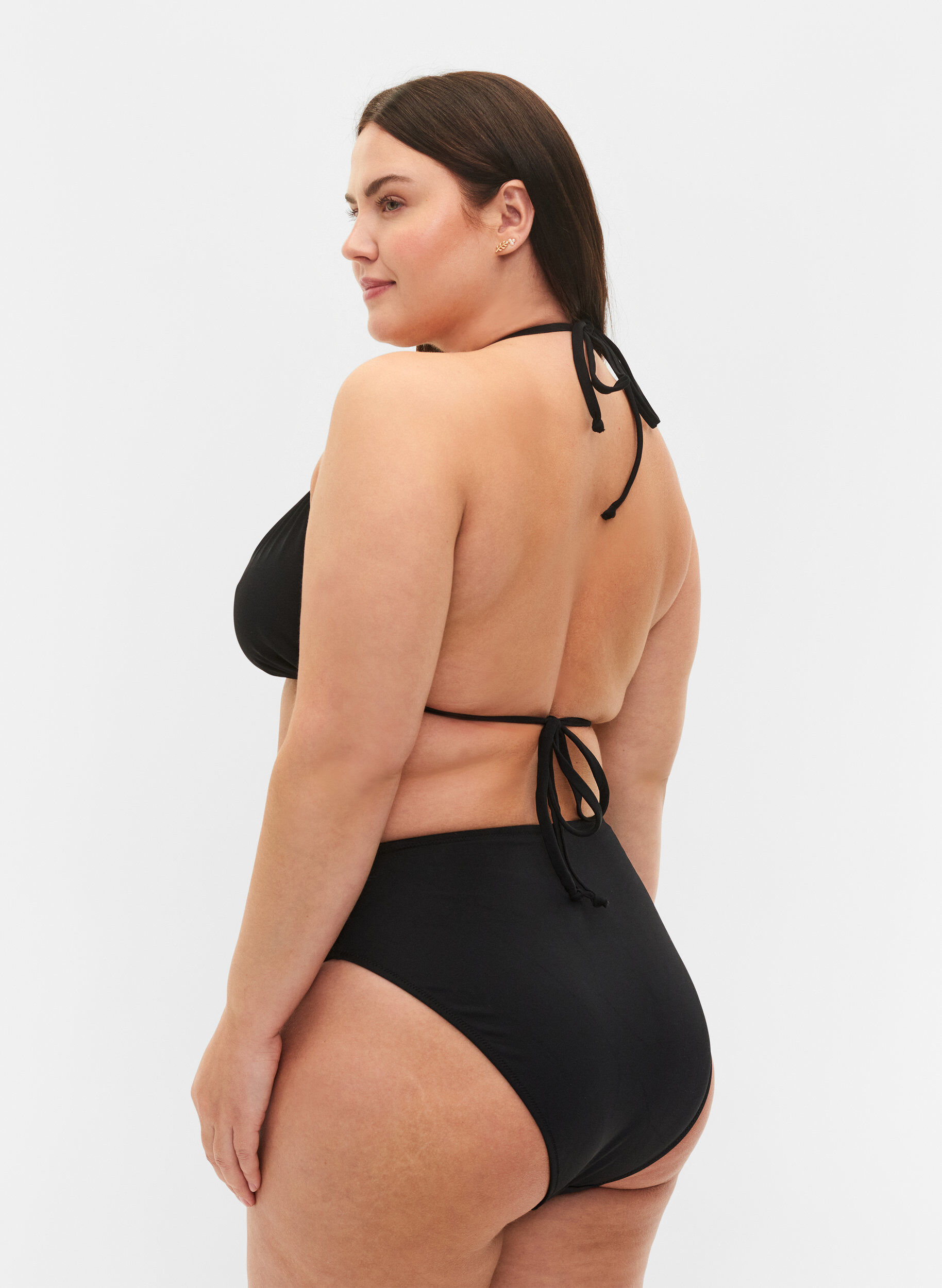 Zizzi Culotte de bikini Tai &agrave; taille r&eacute;guli&egrave;re, Noir, Model image number 1