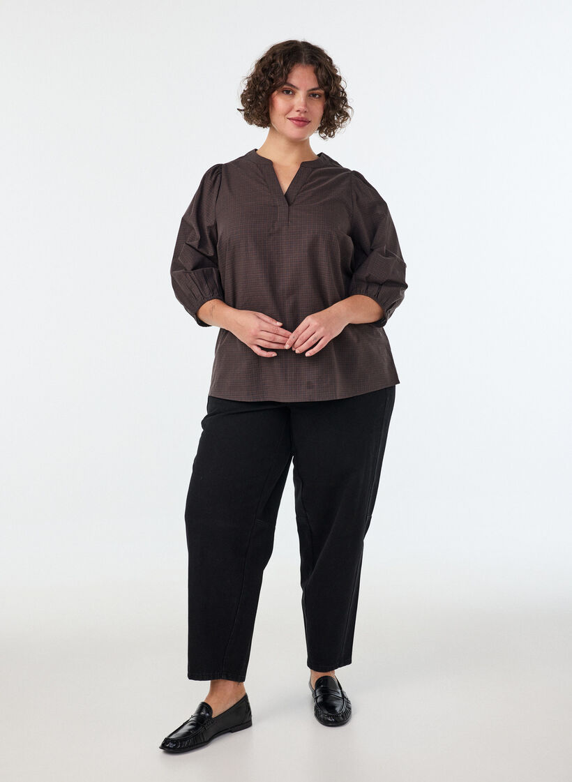 Blouse &agrave; carreaux avec col en V et manches 3/4, Marron, Model image number 1