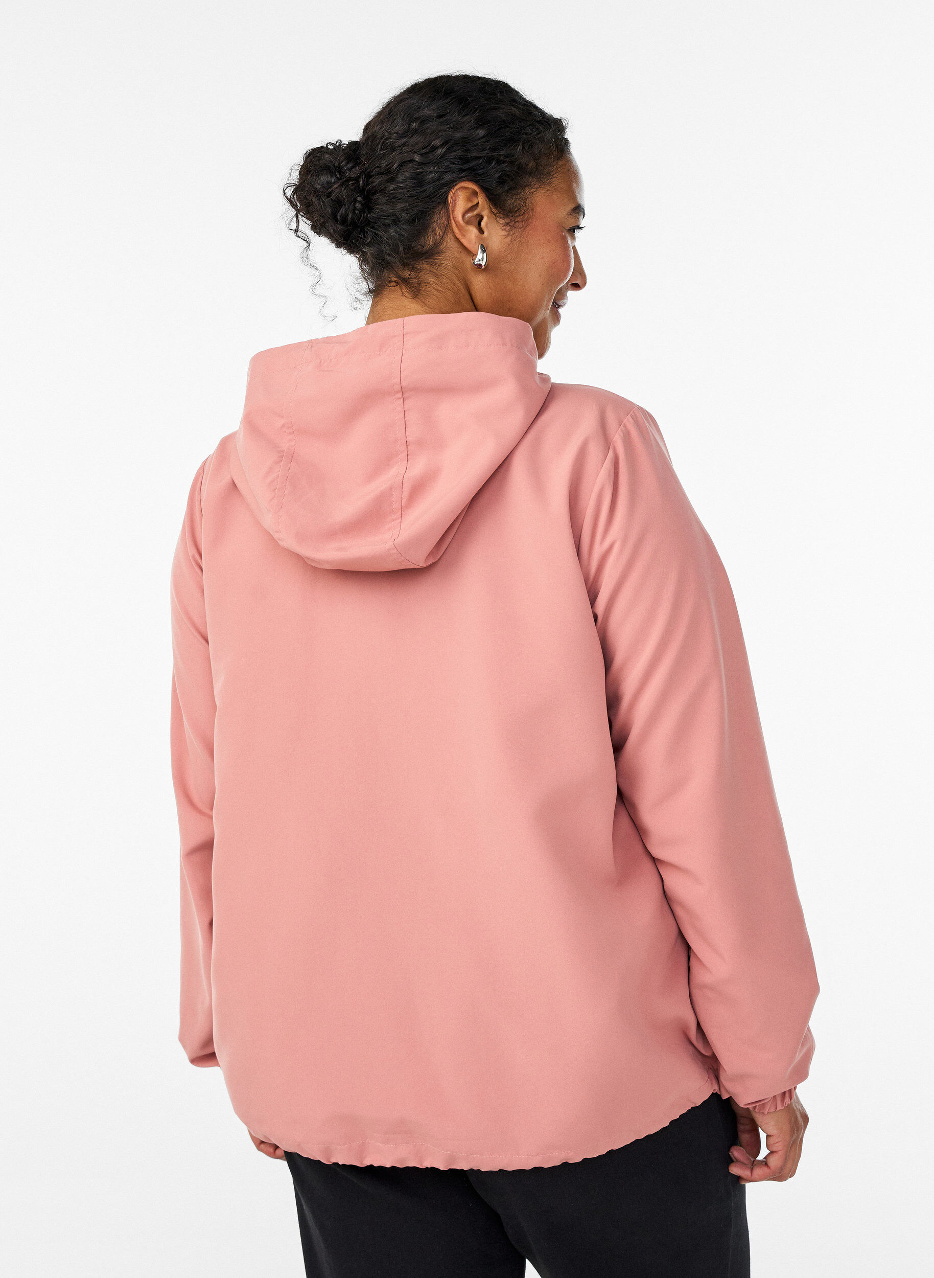 Zizzi Veste l&eacute;g&egrave;re avec capuche et fermeture &eacute;clair, Rose, Model image number 2