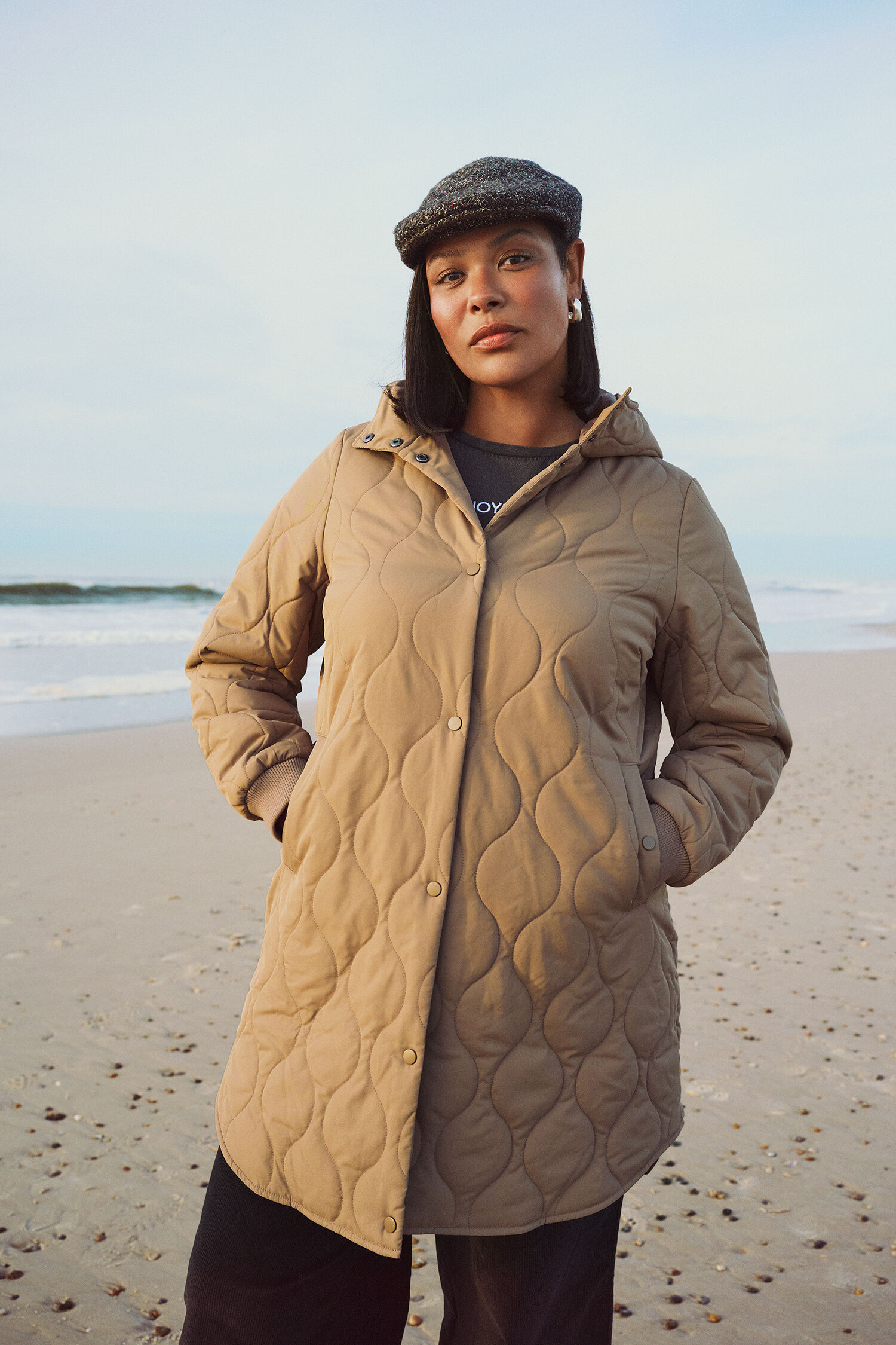 Veste matelass&eacute;e avec d&eacute;tails, , Model