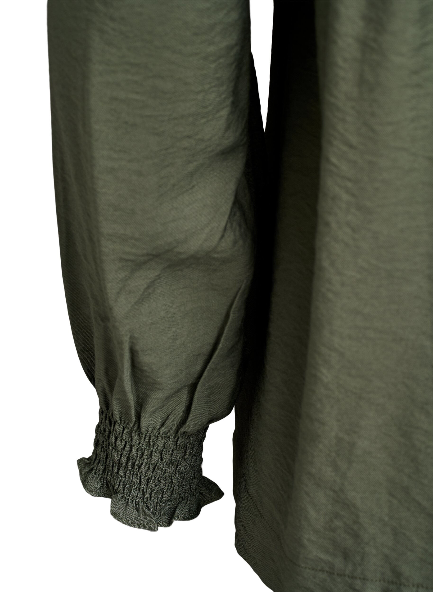 Zizzi Blouse en viscose avec smock et d&eacute;tails fronc&eacute;s, Vert, Packshot image number 3