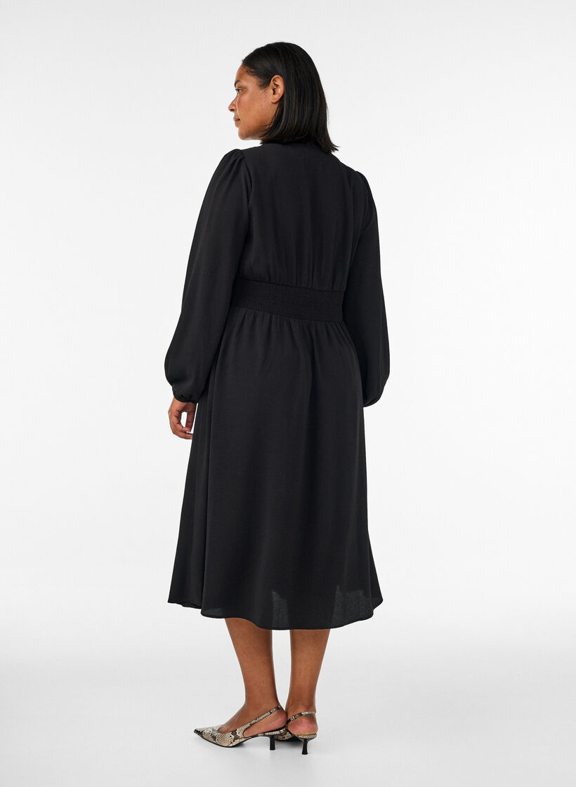 Robe midi avec smocks et boutons d&eacute;coratifs, Noir, Model image number 1