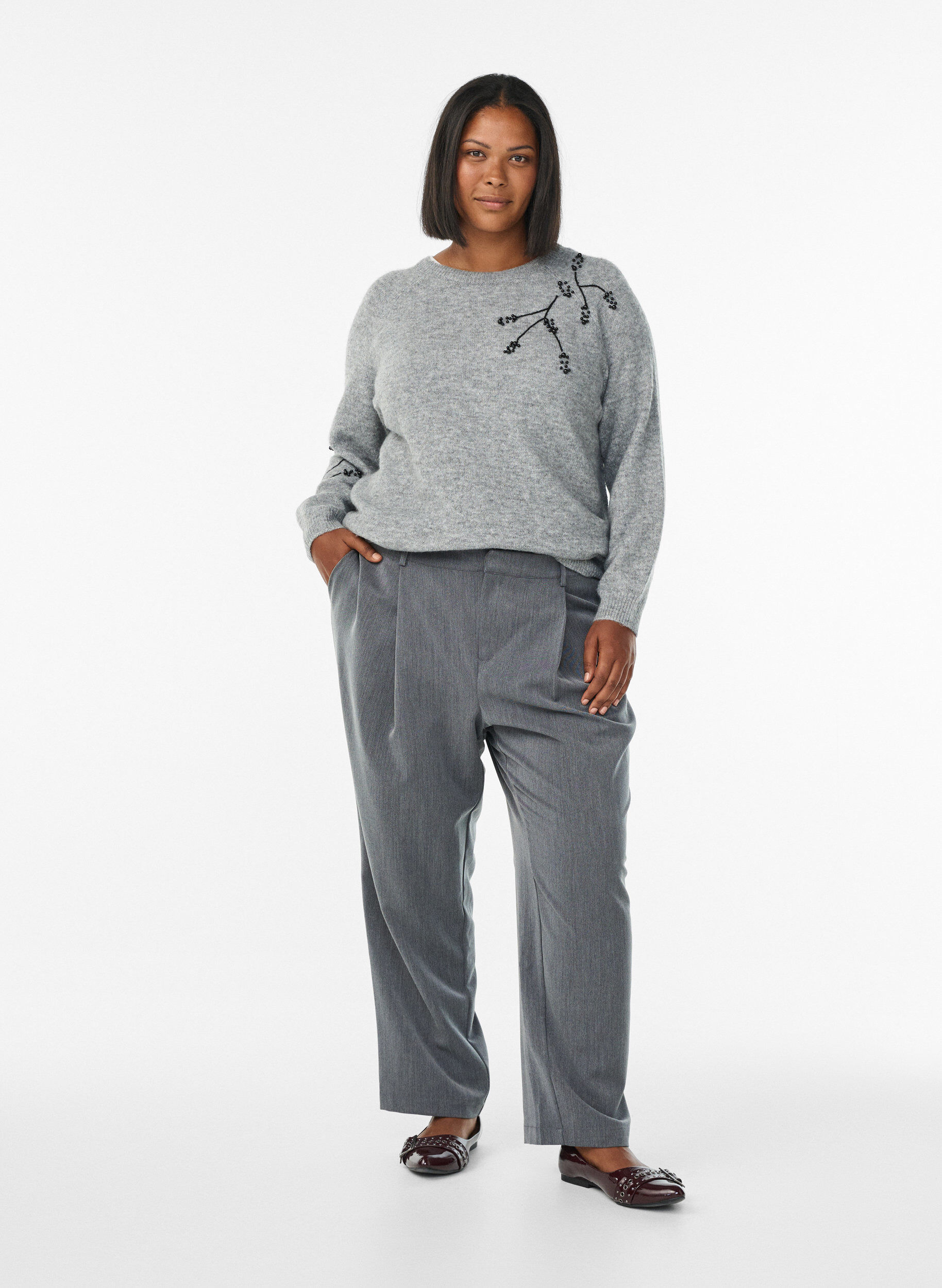 Pantalon tailleur taille haute &agrave; coupe droite, Gris anthracite, Model