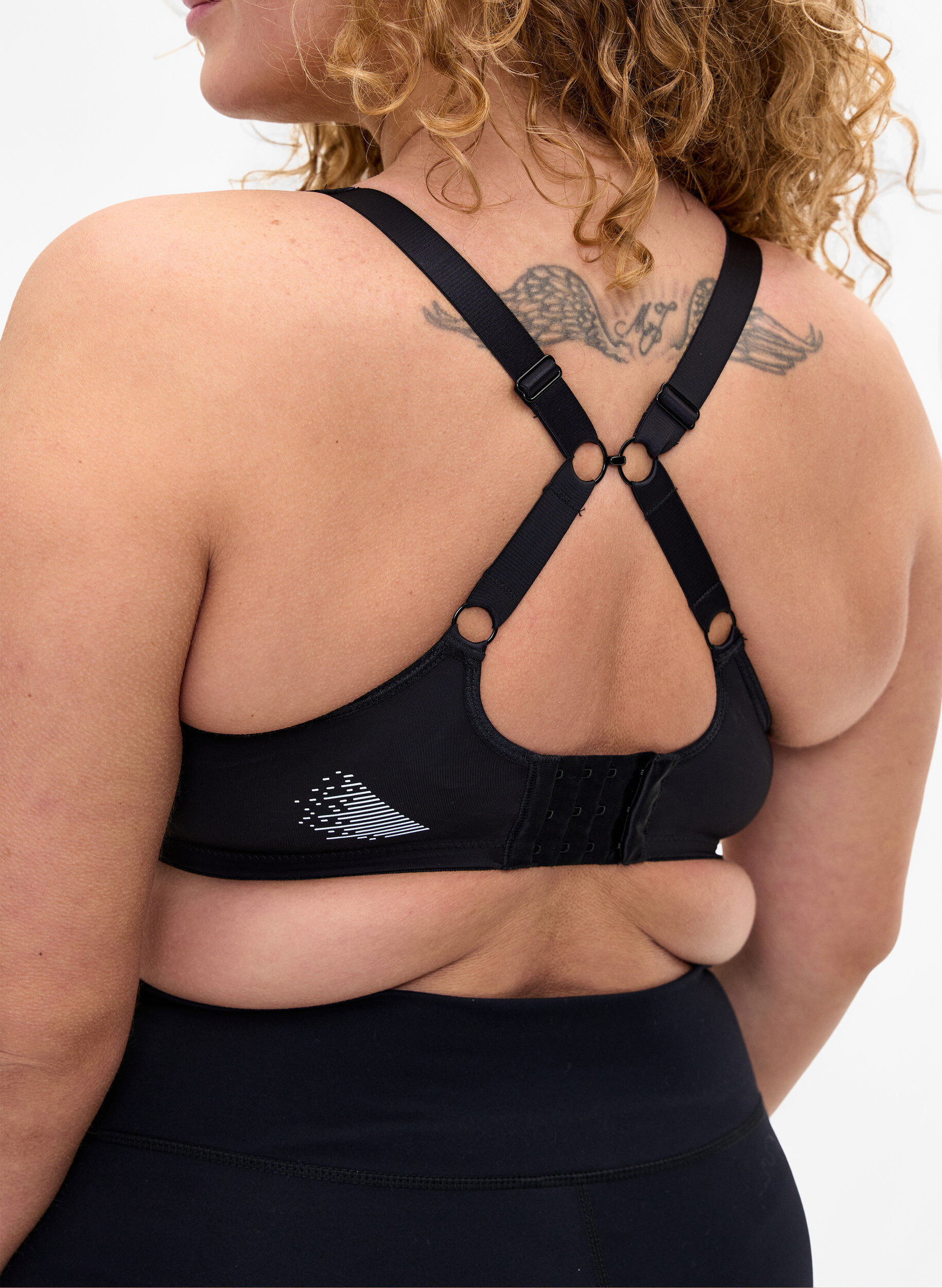 Zizzi Soutien-gorge de sport avec armature, Noir, Model image number 3